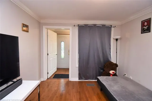 Additional property image - 205 Ivon Ave