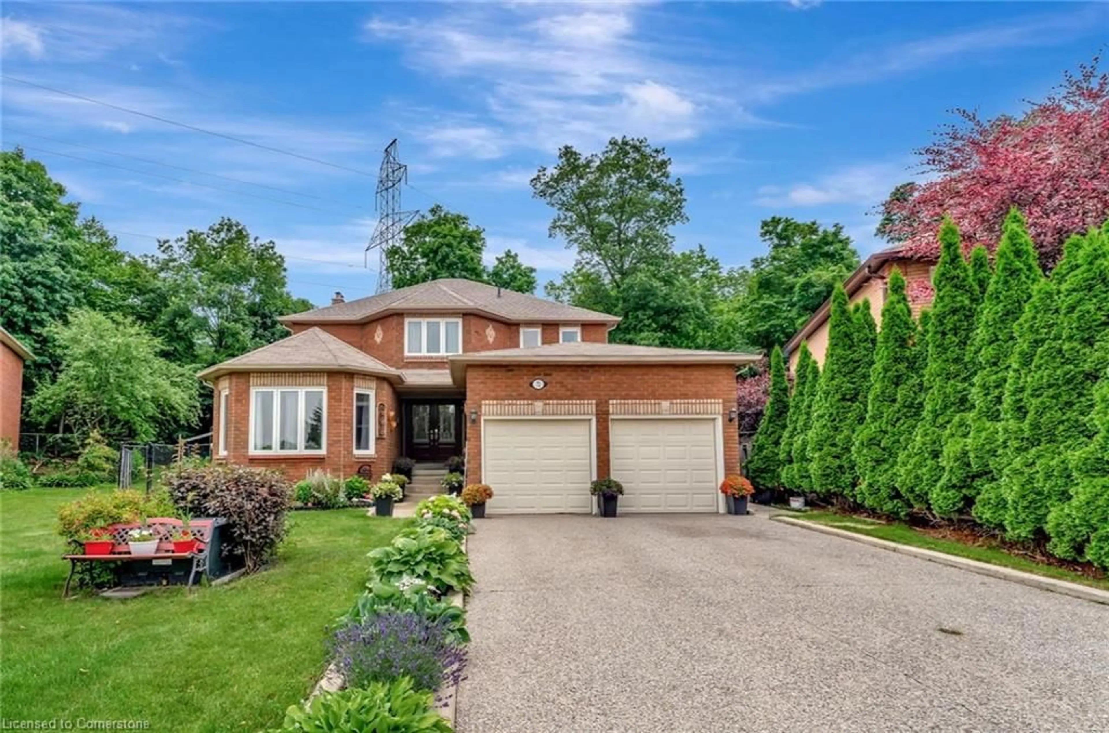 Home with brick exterior material, street for 72 Hilborn Ave, Cambridge Ontario N1T 1M8
