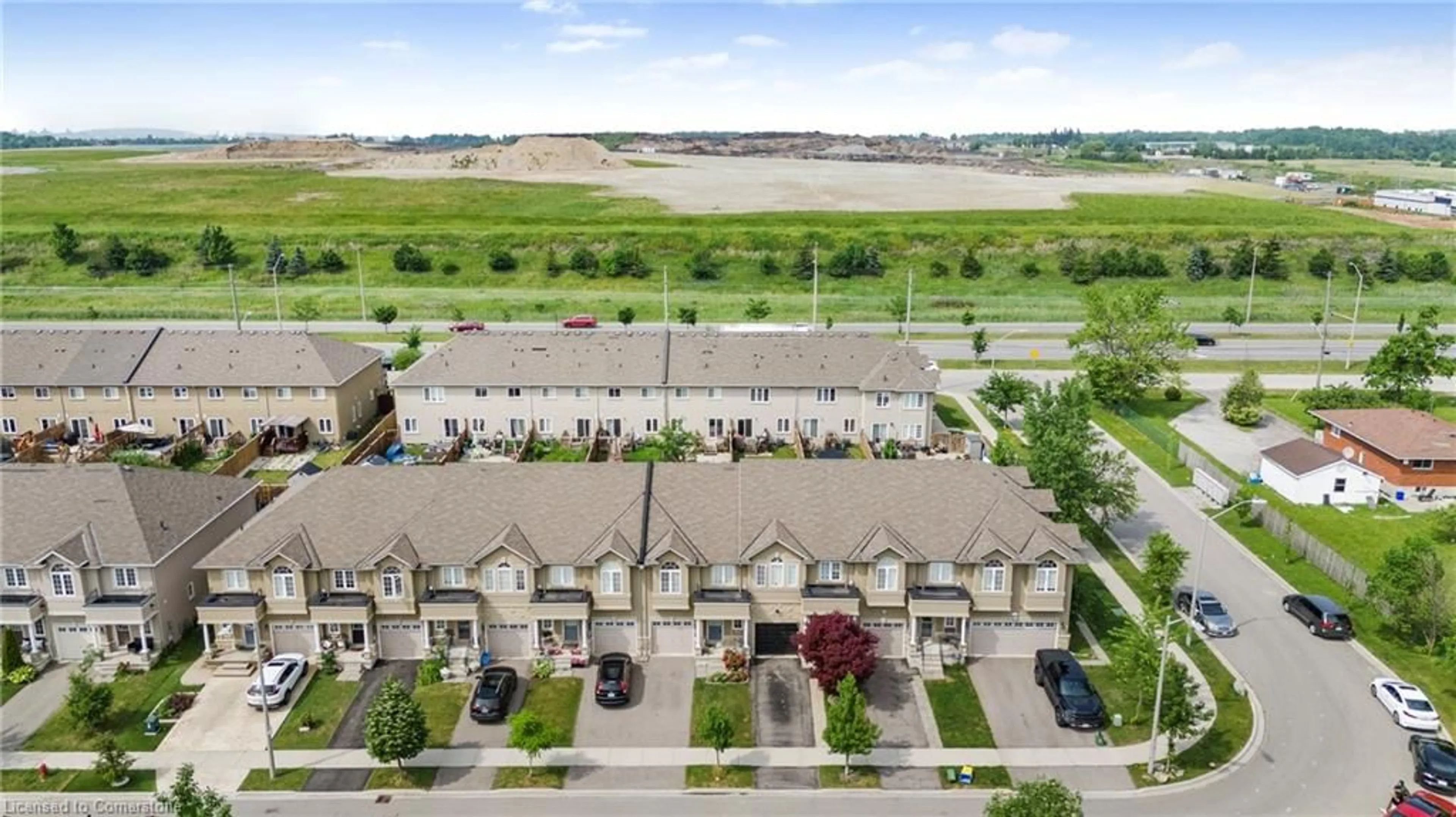 A pic from outside/outdoor area/front of a property/back of a property/a pic from drone, city buildings view from balcony for 71 Waterbridge St, Stoney Creek Ontario L8J 0G2