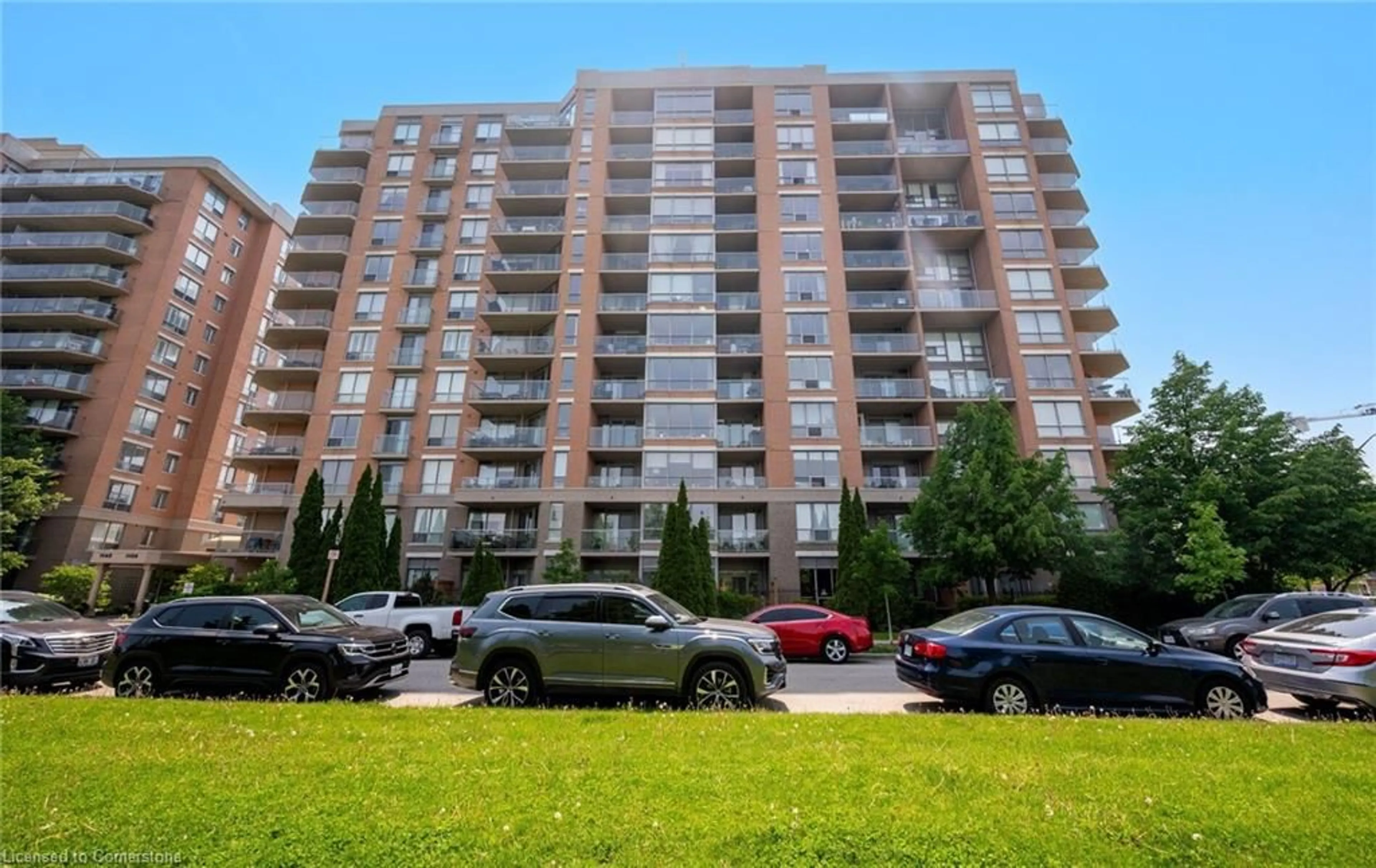 Patio, building for 1150 Parkwest Pl #1004, Mississauga Ontario L5E 3K4