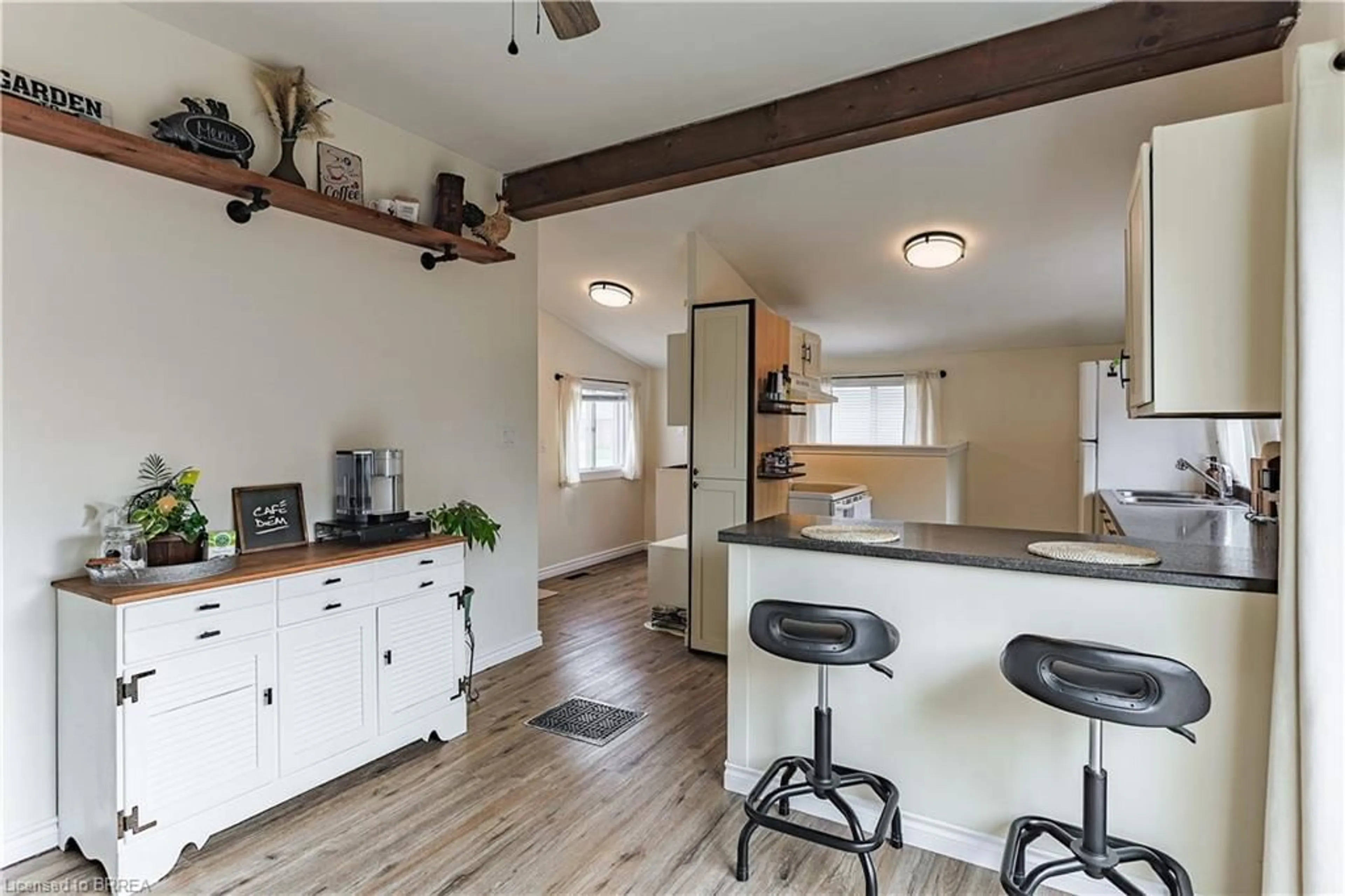 Open concept kitchen, unknown for 197 Clarence St, Brantford Ontario N3R 3T2