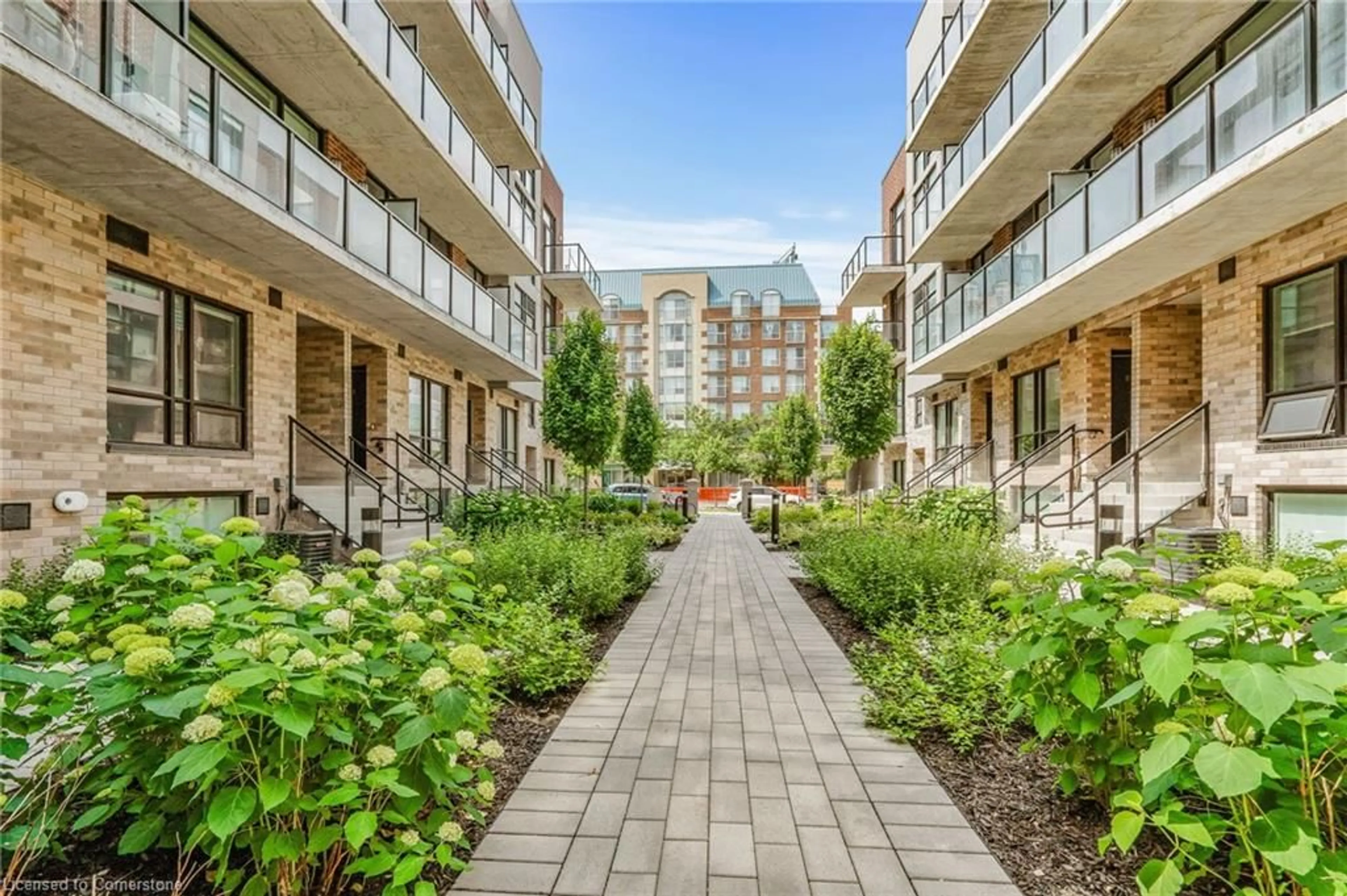 Patio, street for 861 Sheppard Ave #18, Toronto Ontario M3H 0E9