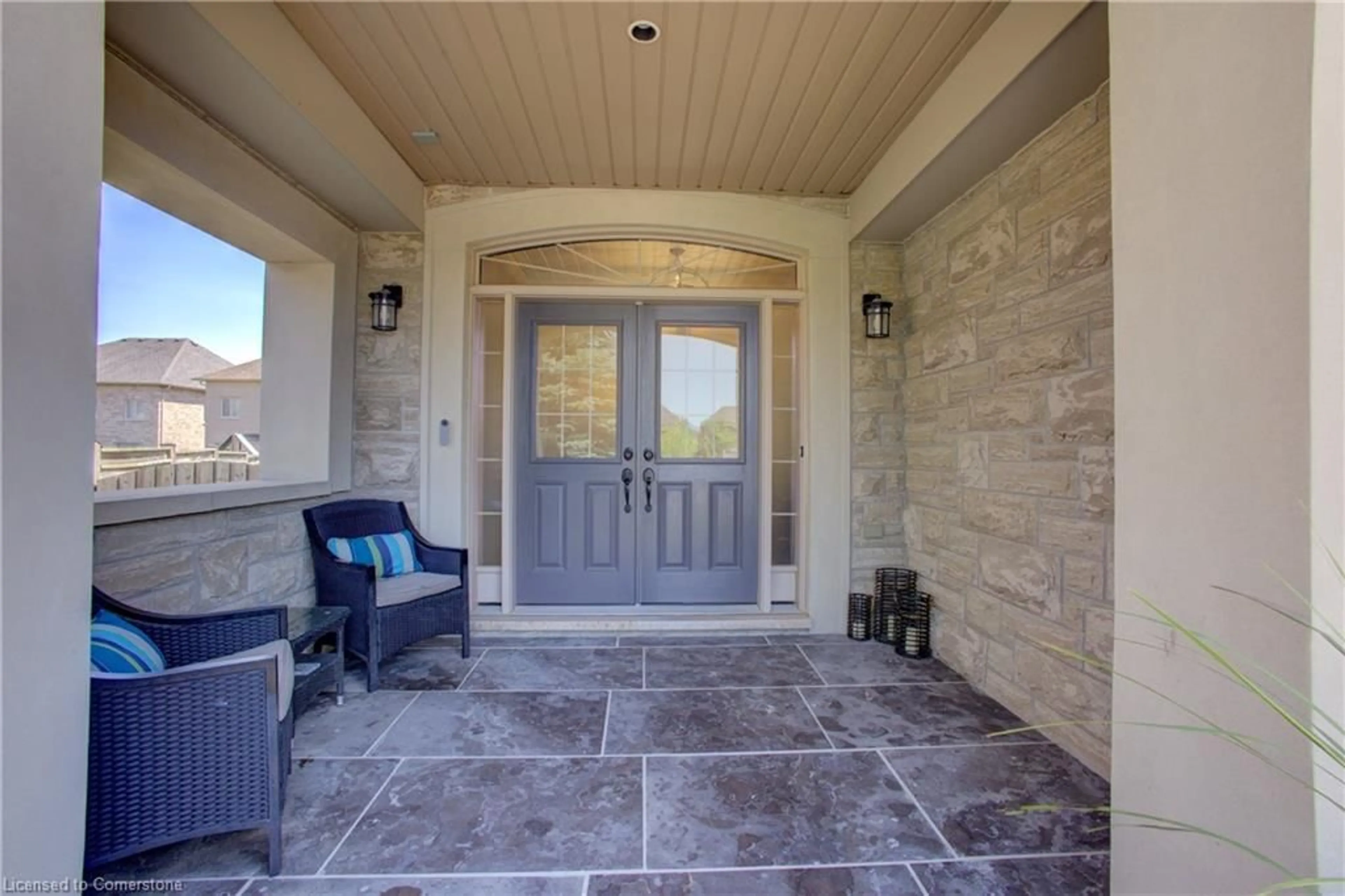 Indoor entryway for 21 Prevost Crt, Woodbridge-Vaughan Ontario L4H 0W3