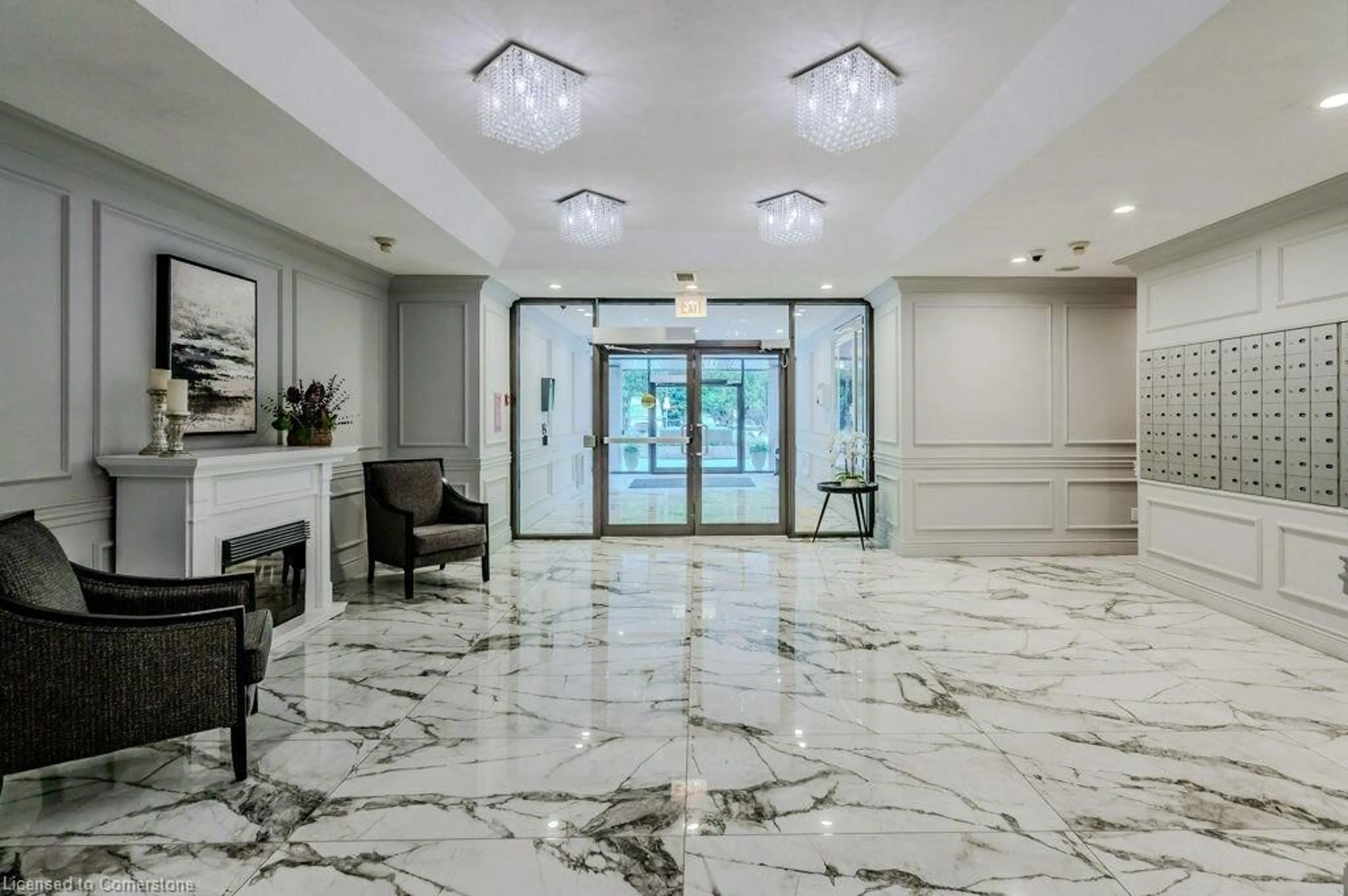 Lobby for 237 King St #608, Cambridge Ontario N3H 5L2