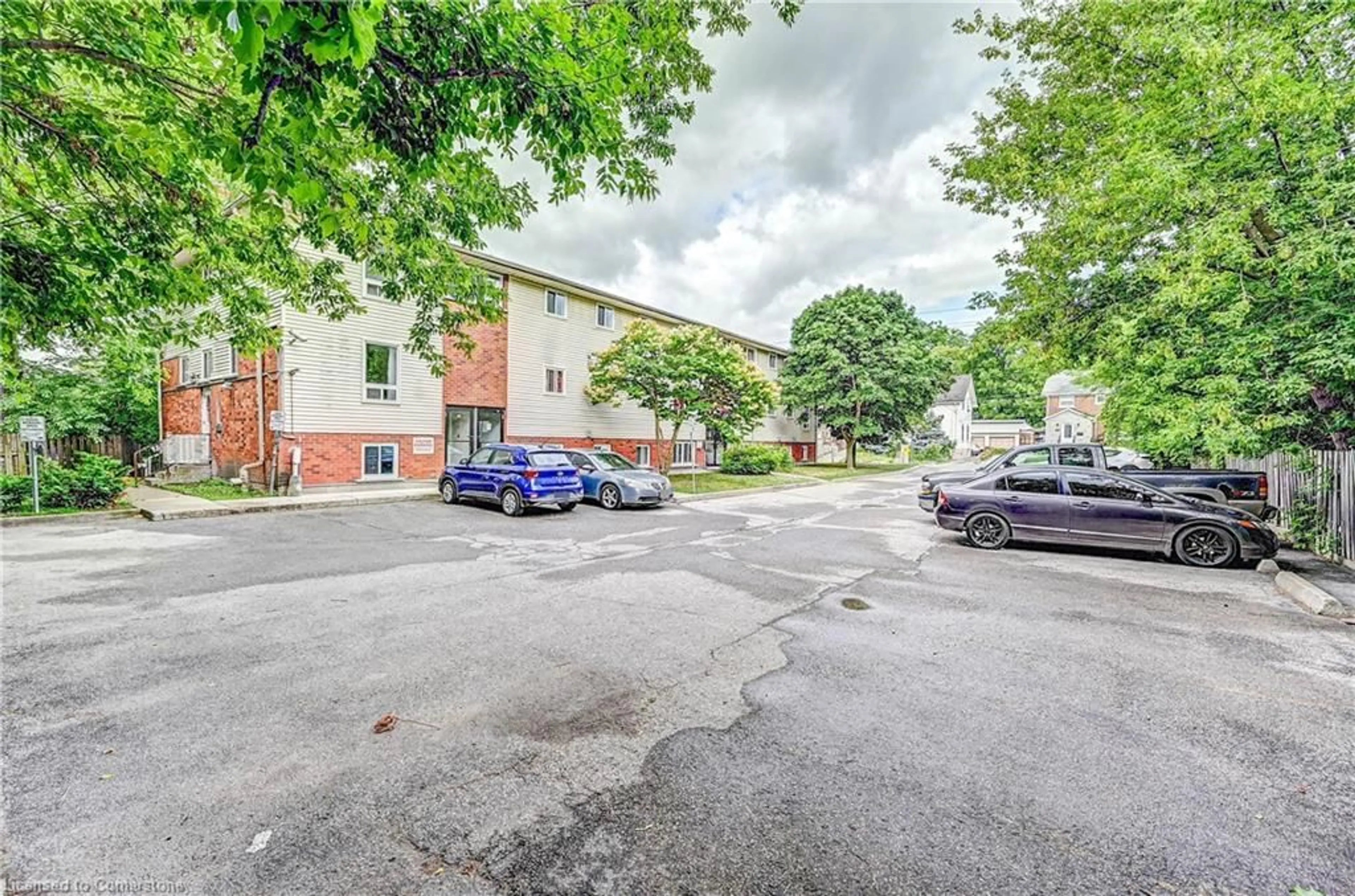 Unknown for 119 Cedar St #15, Kitchener Ontario N2G 3L6