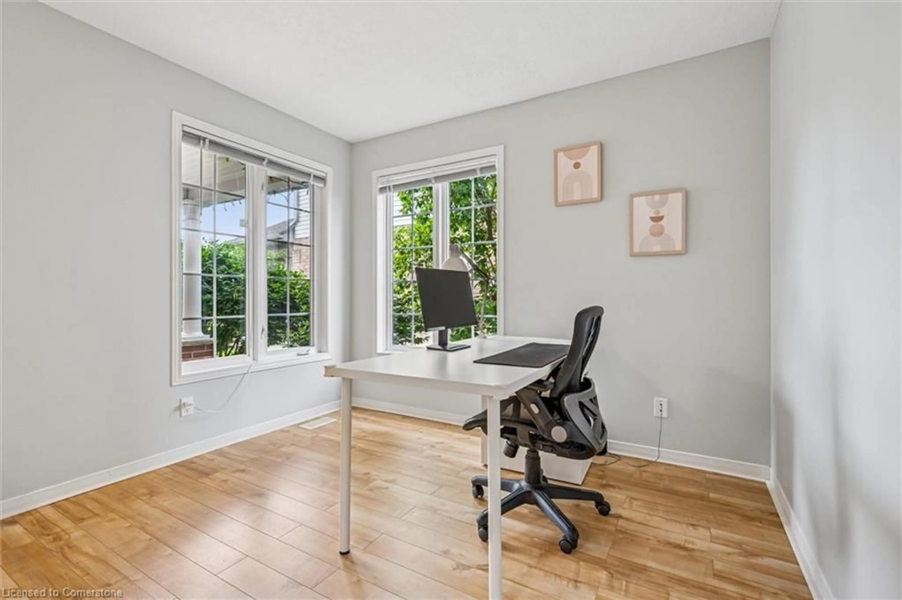 A pic of a room for 383 Beaver Creek Rd, Waterloo Ontario N2T 2T2