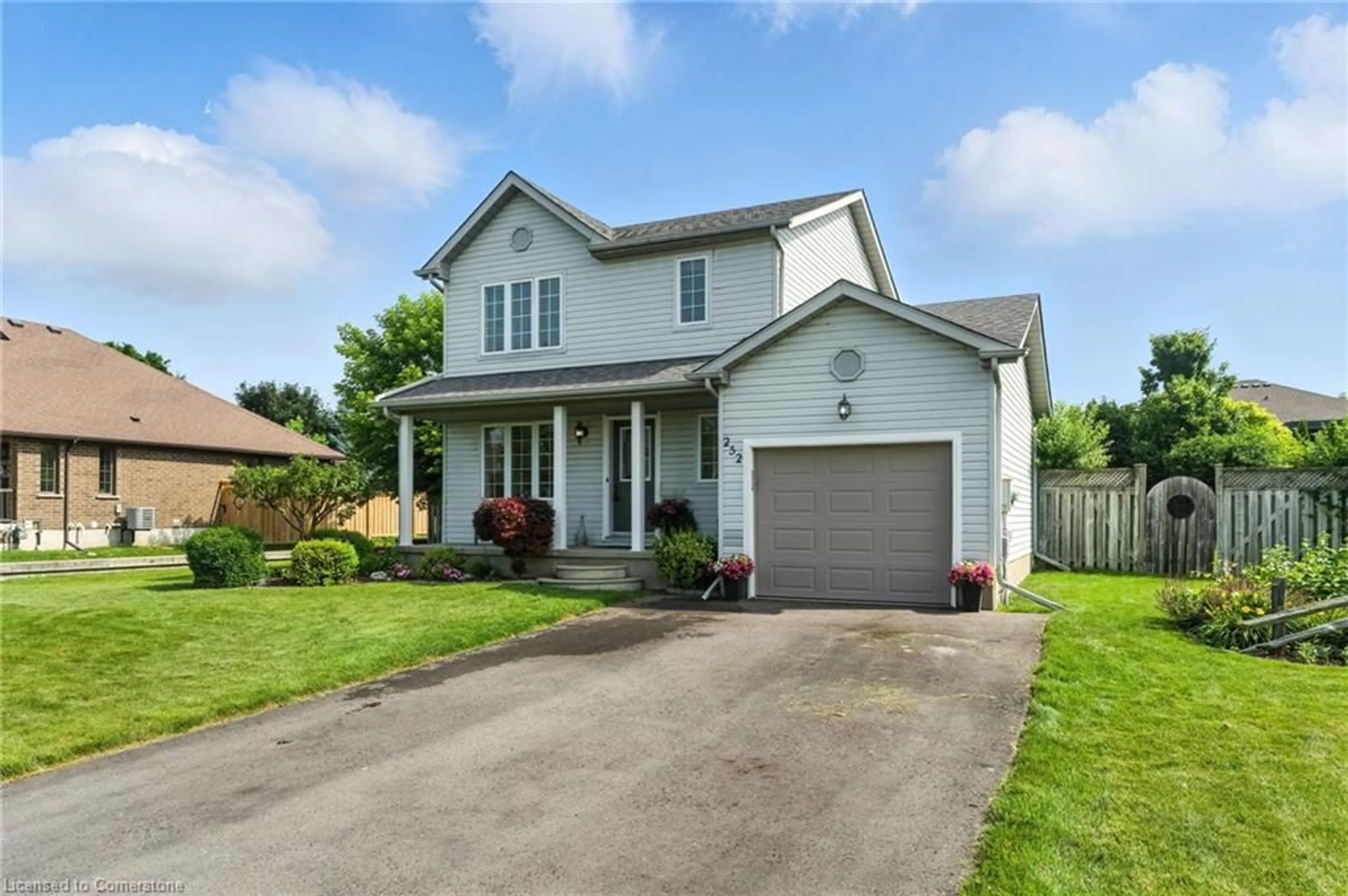 Home with vinyl exterior material, street for 252 Fennel St, Plattsville Ontario N0J 1S0