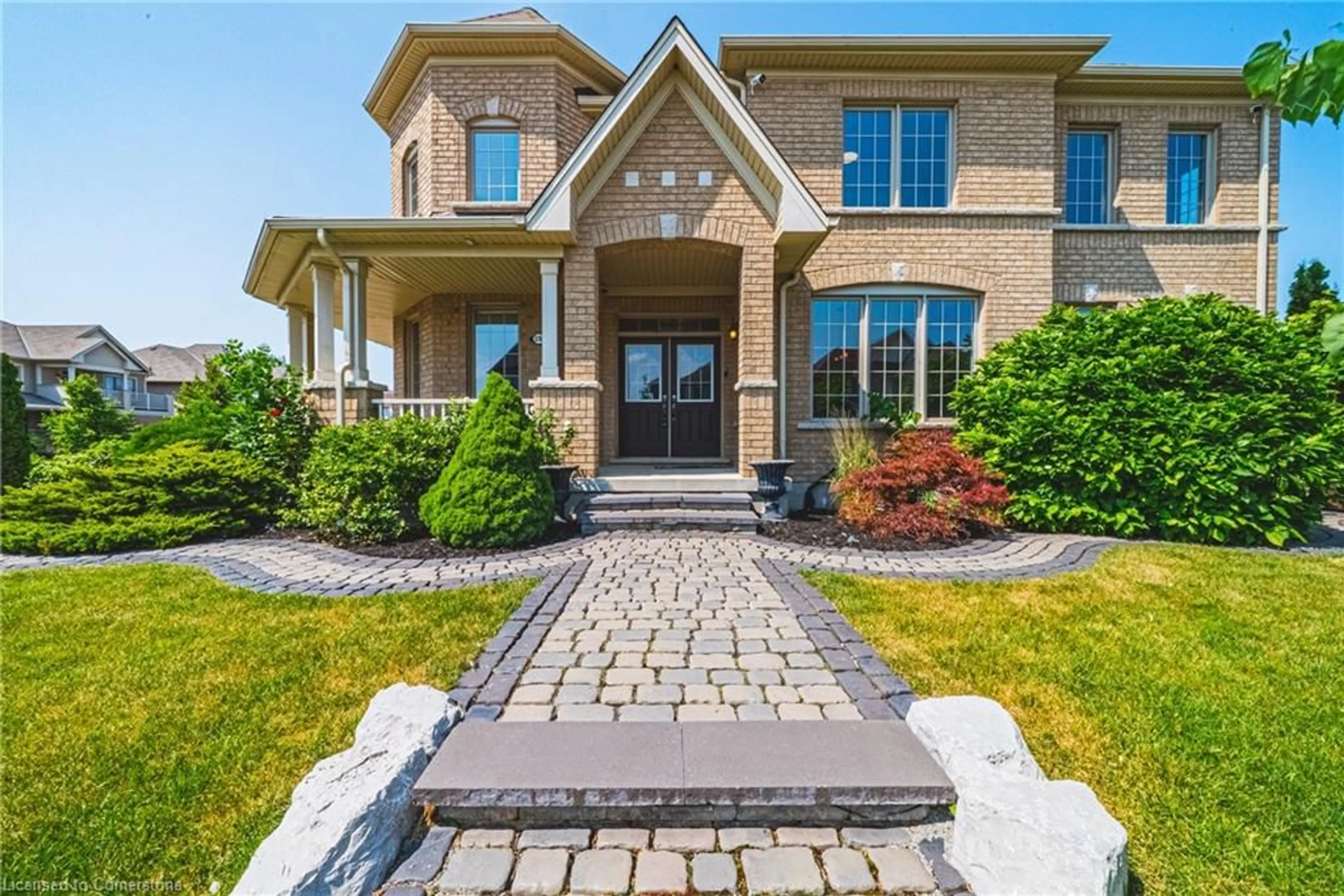 Home with brick exterior material, street for 8788 Dogwood Crescent Cres, Niagara Falls Ontario L2H 0L1