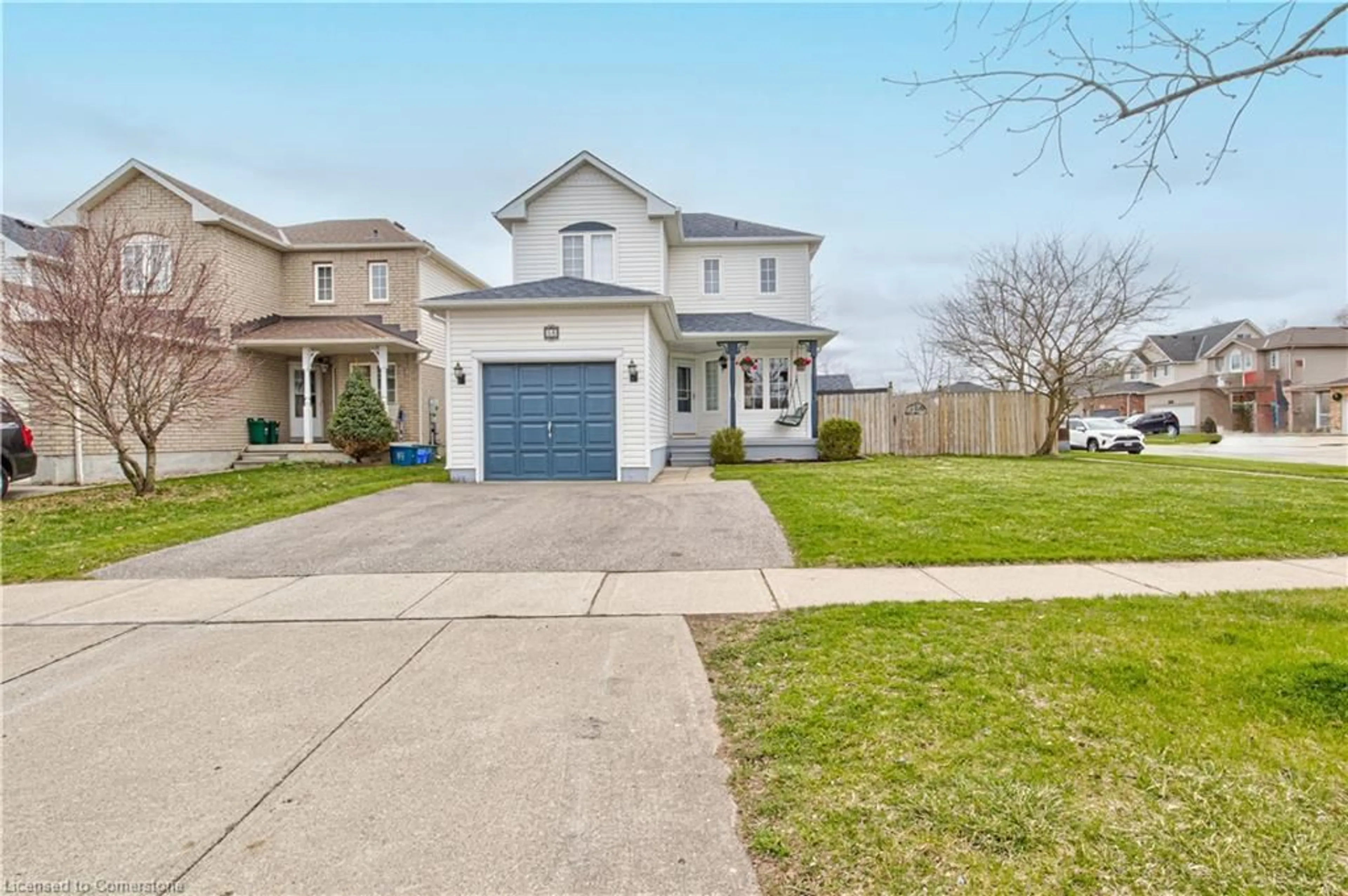 A pic from outside/outdoor area/front of a property/back of a property/a pic from drone, street for 58 Langlaw Dr, Cambridge Ontario N1P 1J1