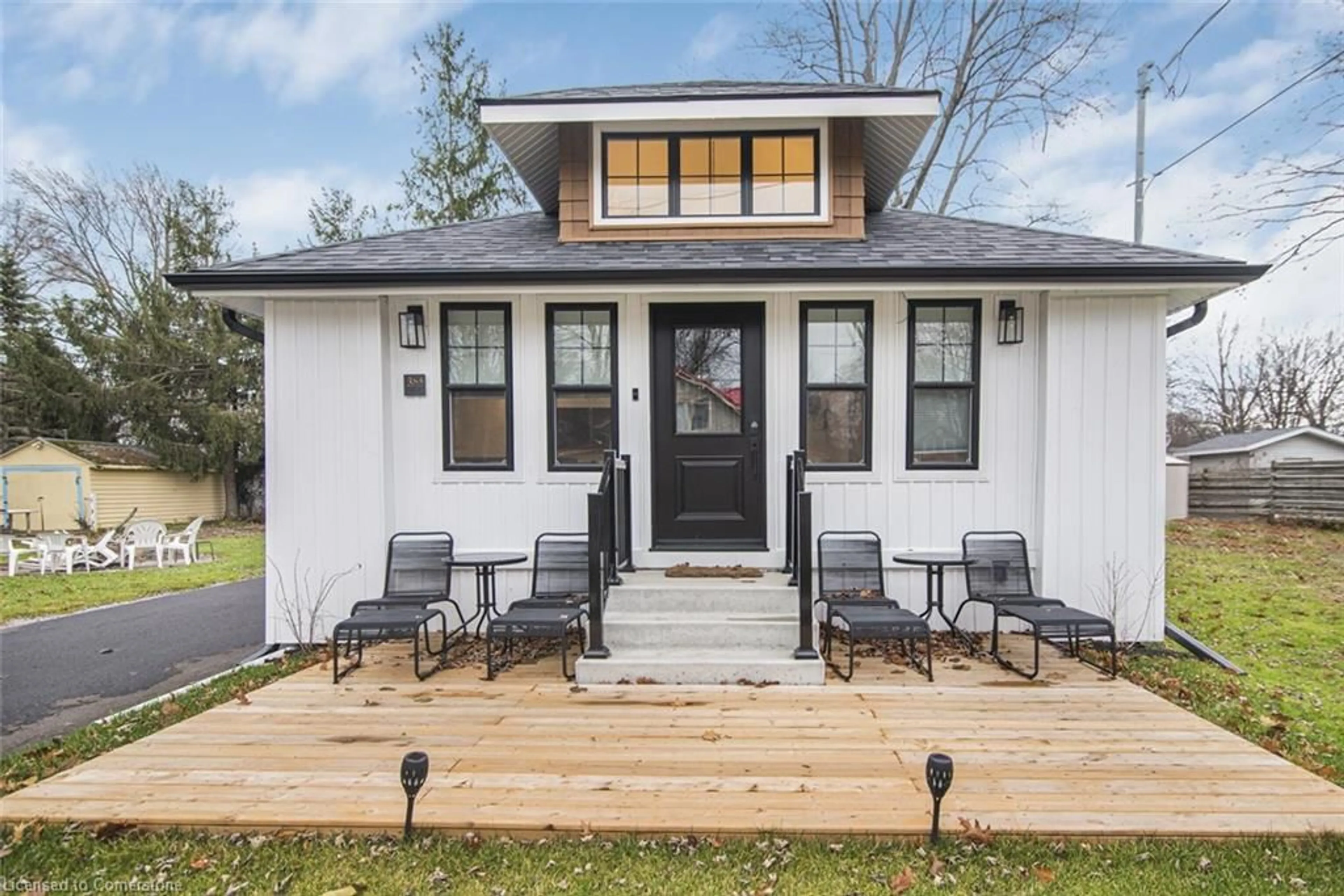 Home with vinyl exterior material, street for 385 Westwood Ave, Crystal Beach Ontario L0S 1B0