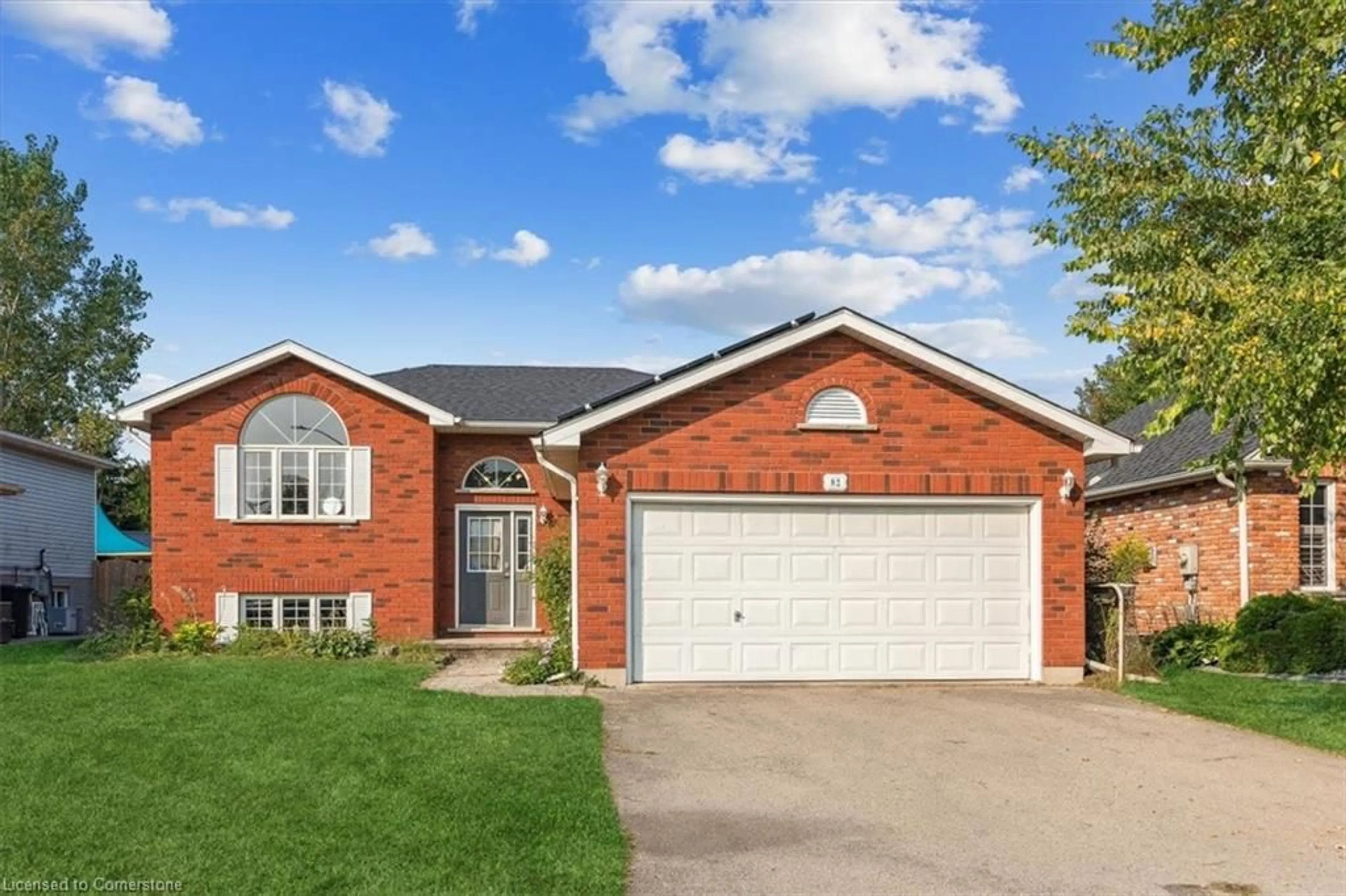 Home with brick exterior material, street for 82 Whitlaw Way, Paris Ontario N3L 4B5