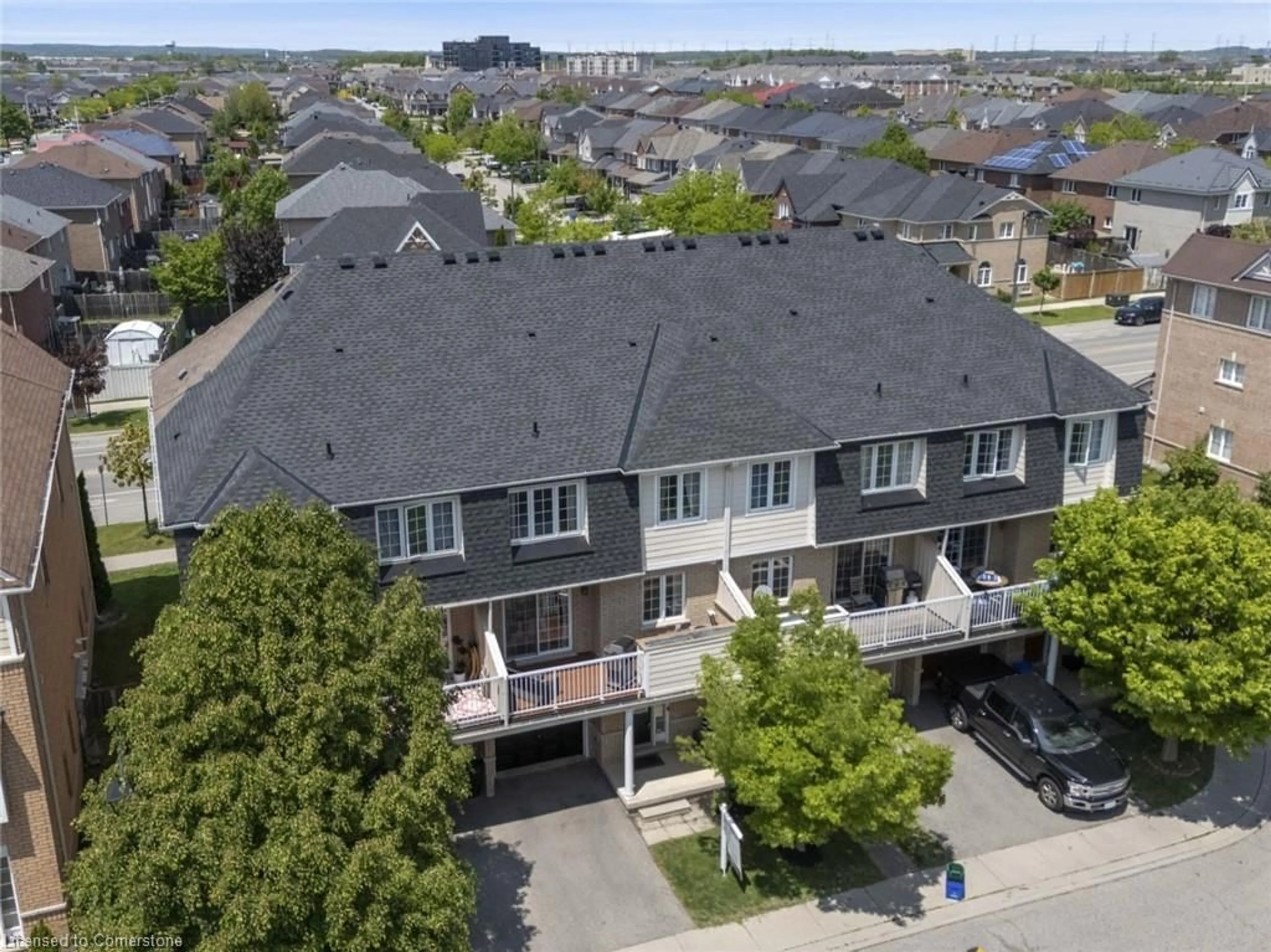 A pic from outside/outdoor area/front of a property/back of a property/a pic from drone, street for 620 Ferguson Dr #11, Milton Ontario L9T 0M7