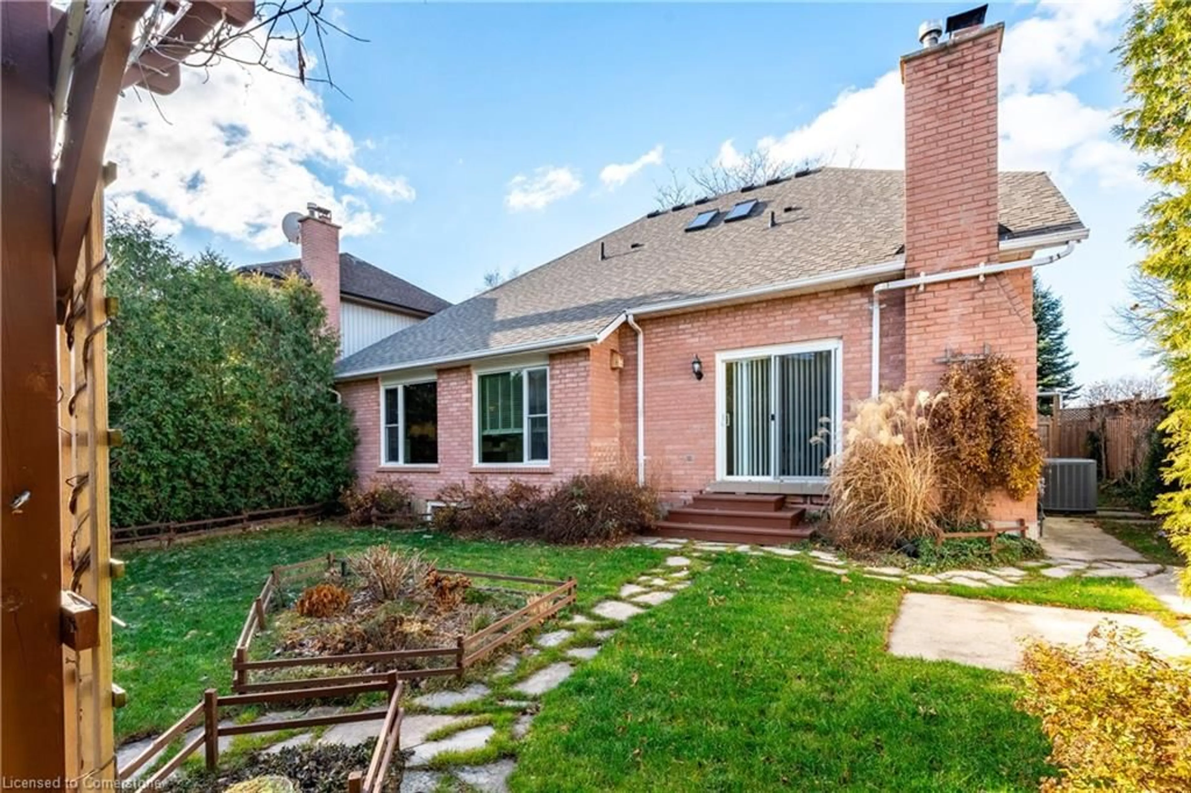 Home with brick exterior material, street for 54 Goldcrest Dr, Stoney Creek Ontario L8G 4T6