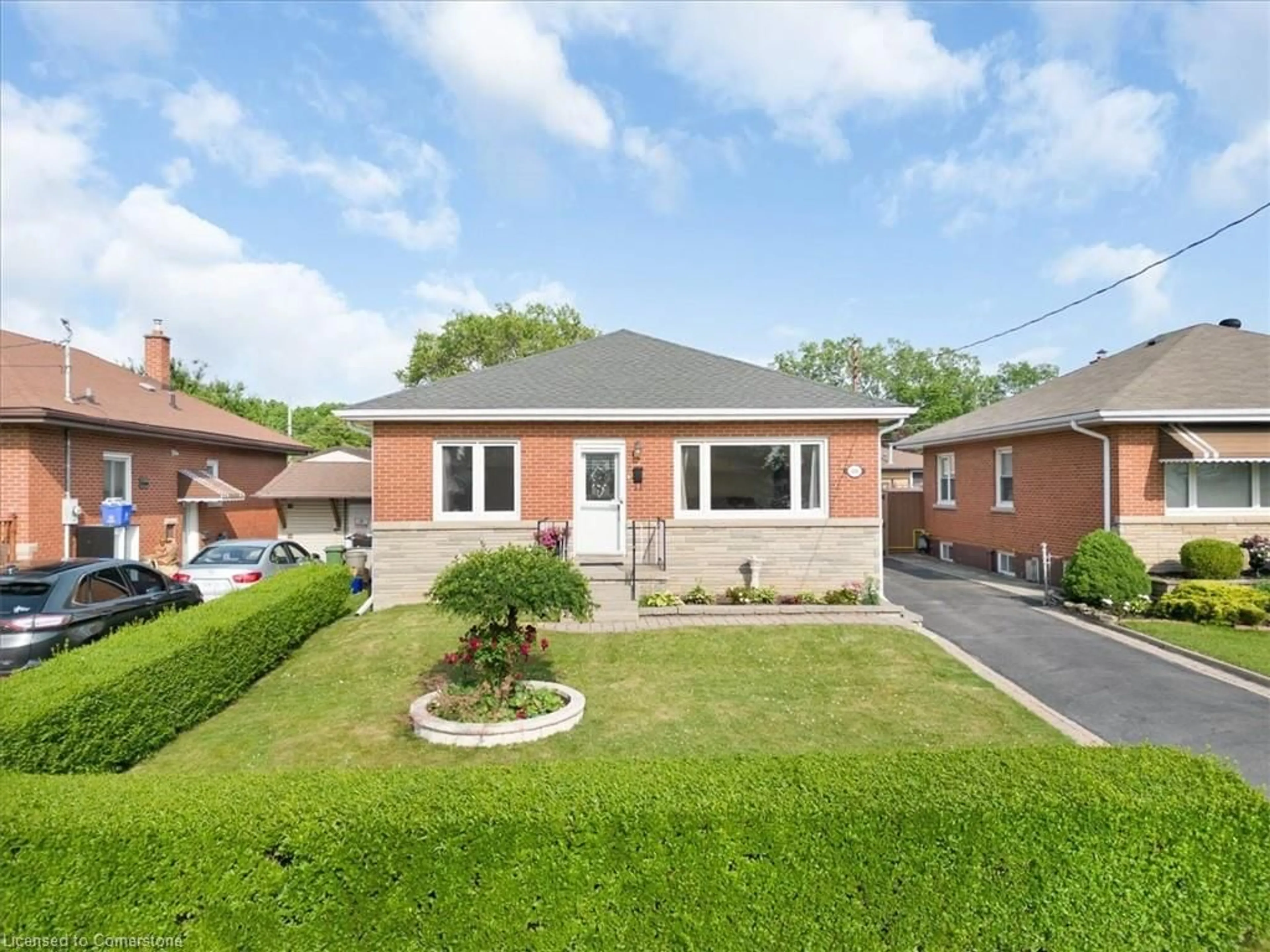 Home with brick exterior material, street for 406 Talbot St, Hamilton Ontario L8H 6T4