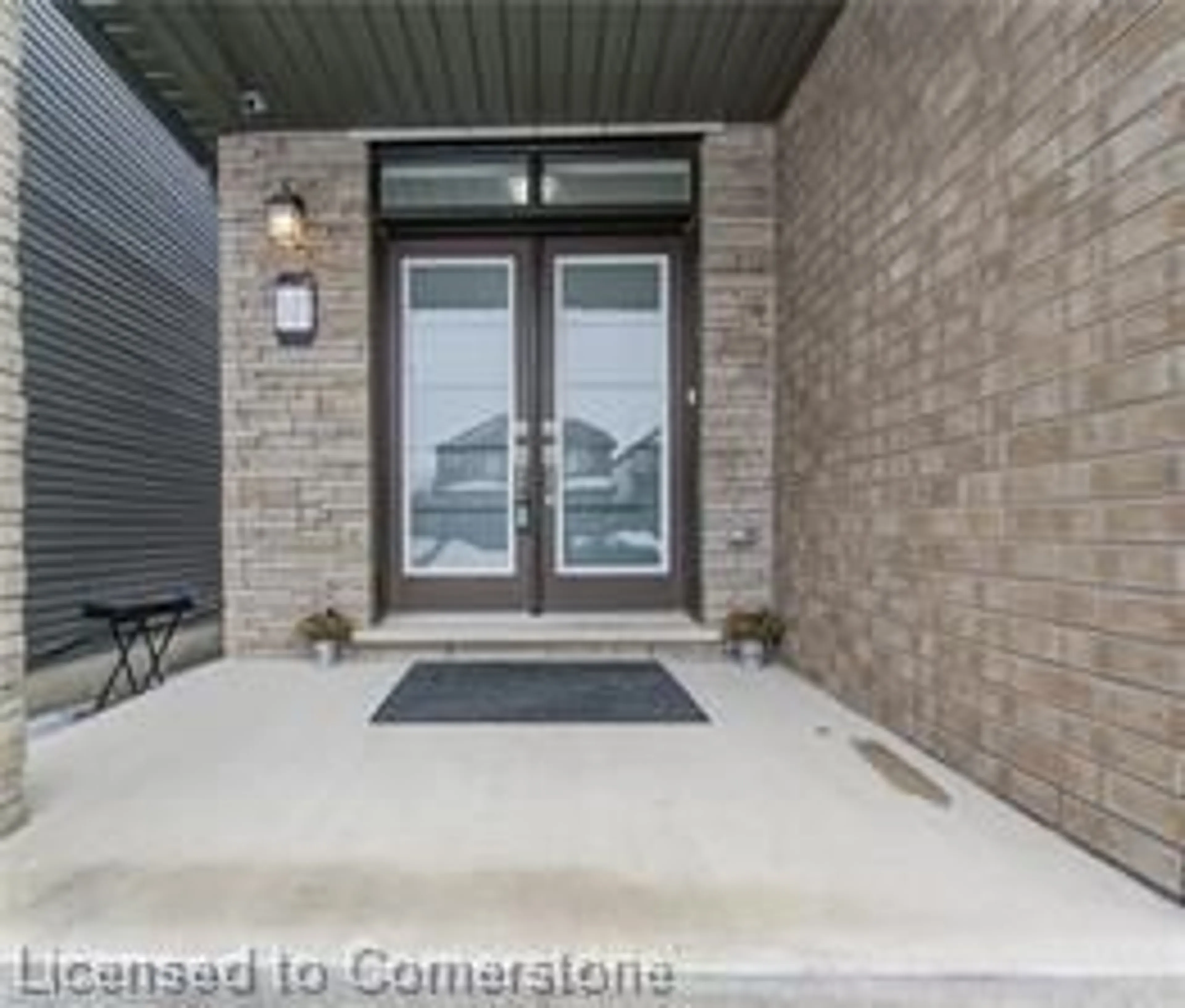 Indoor entryway for 101 Eva Drive Dr, Breslau Ontario N0B 1M0