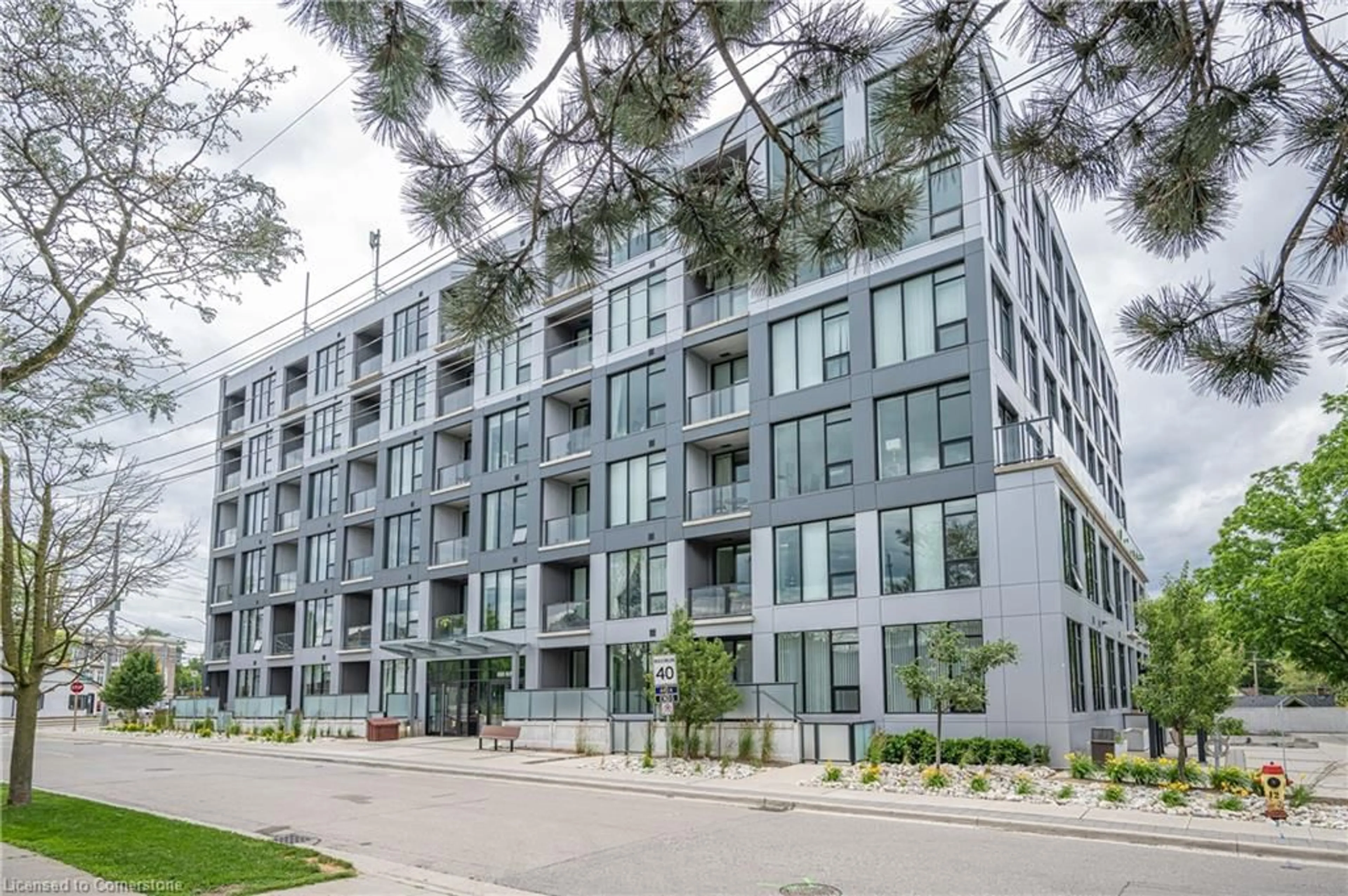 Unknown for 690 King St #602, Kitchener Ontario N2G 0B9