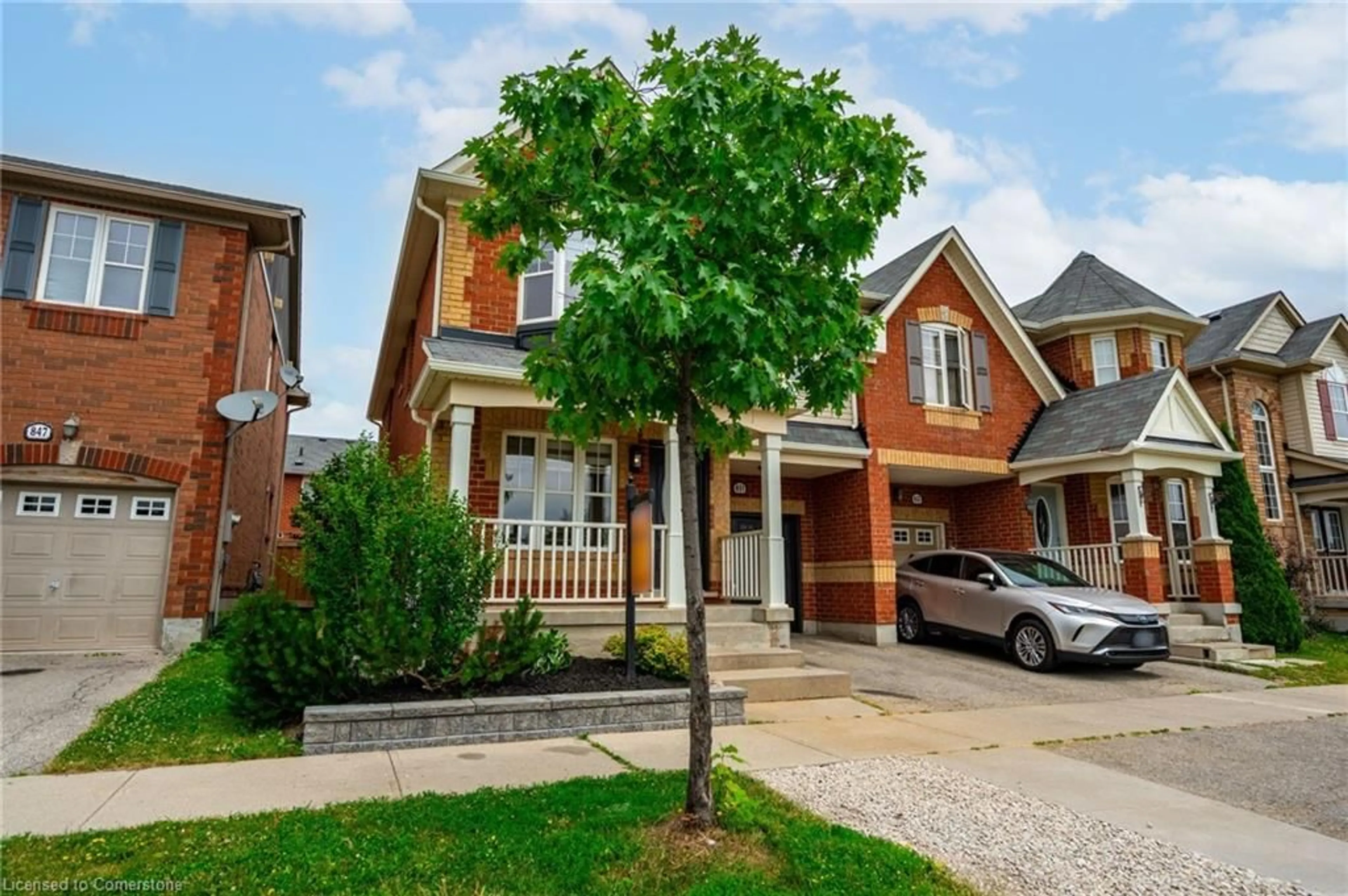 Home with brick exterior material, street for 851 Scott Blvd, Milton Ontario L9T 2C9