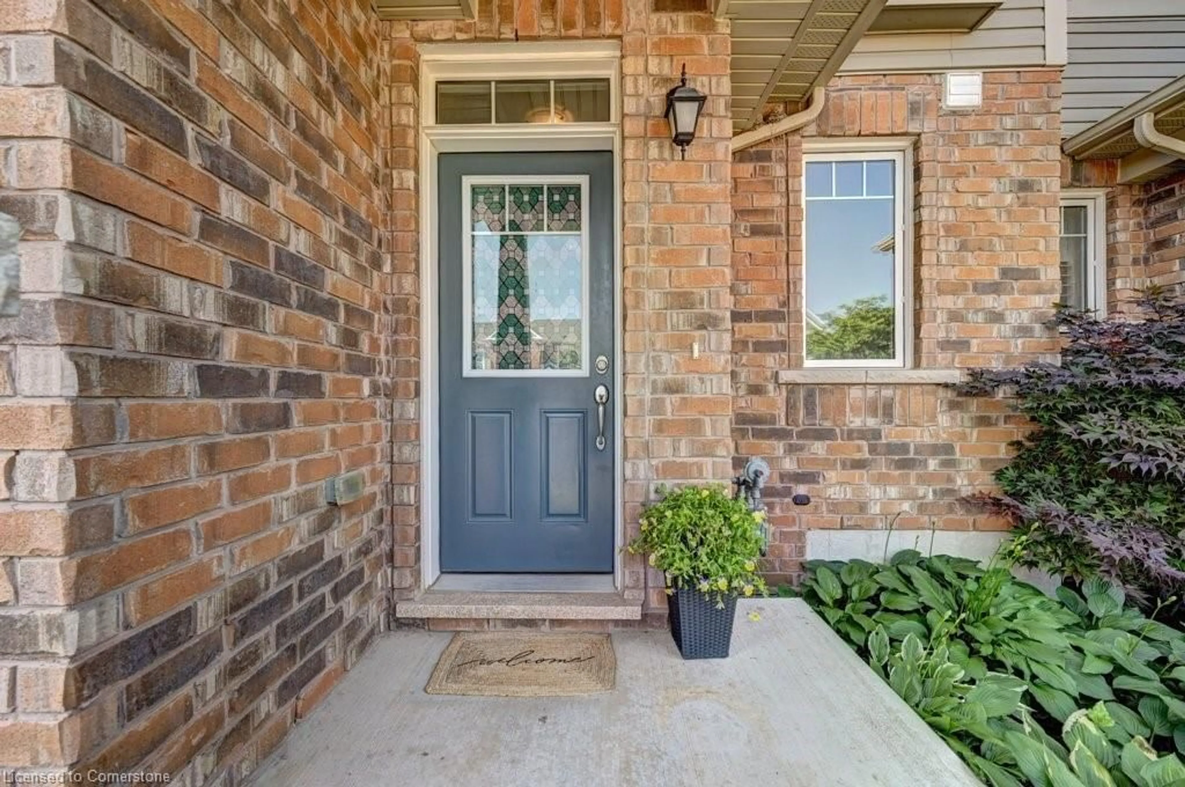 Indoor entryway for 58 Arbourview Cres, Kitchener Ontario N2R 1R4
