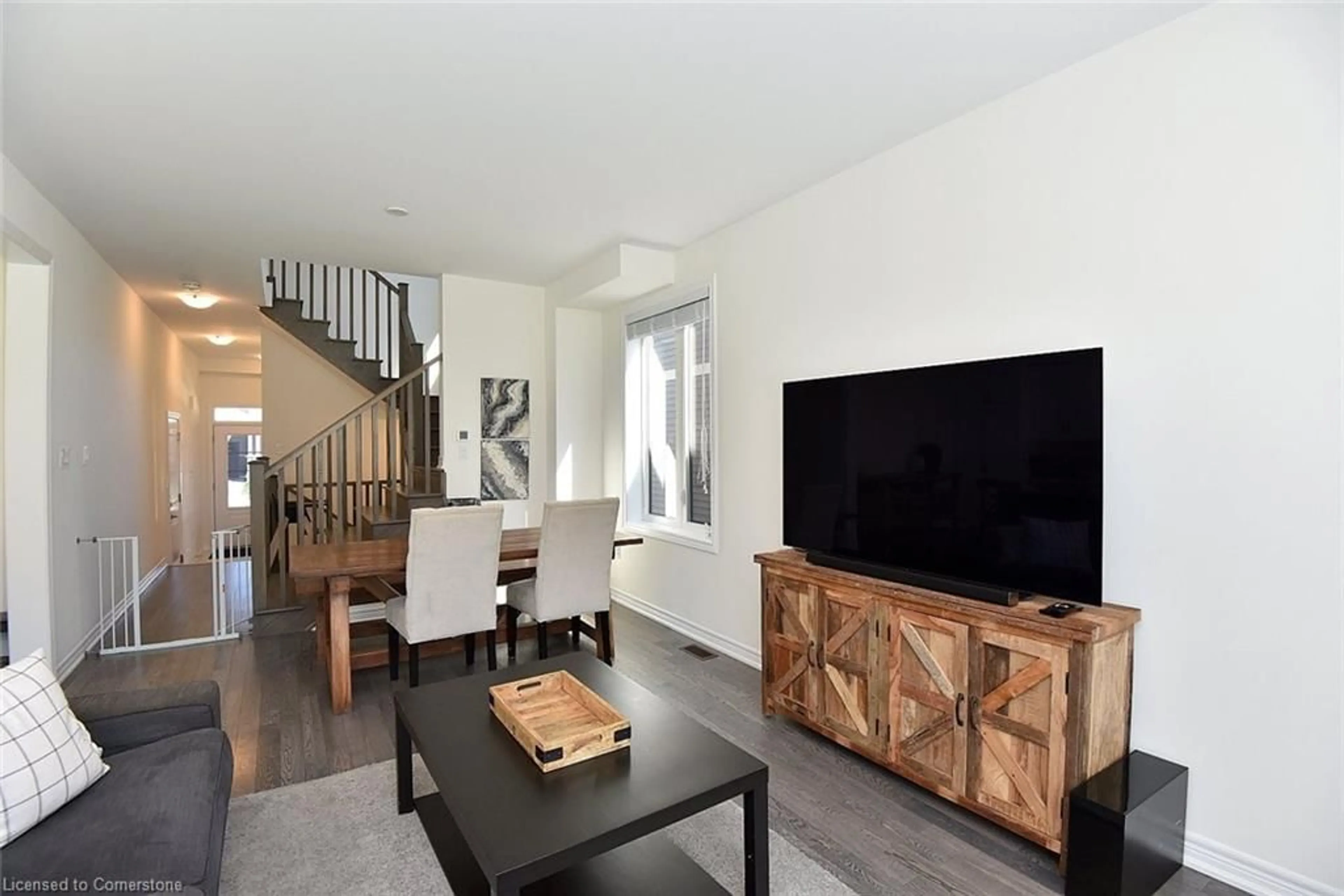 Living room with furniture, unknown for 171 Blackbird Way, Mount Hope Ontario L0R 1W0