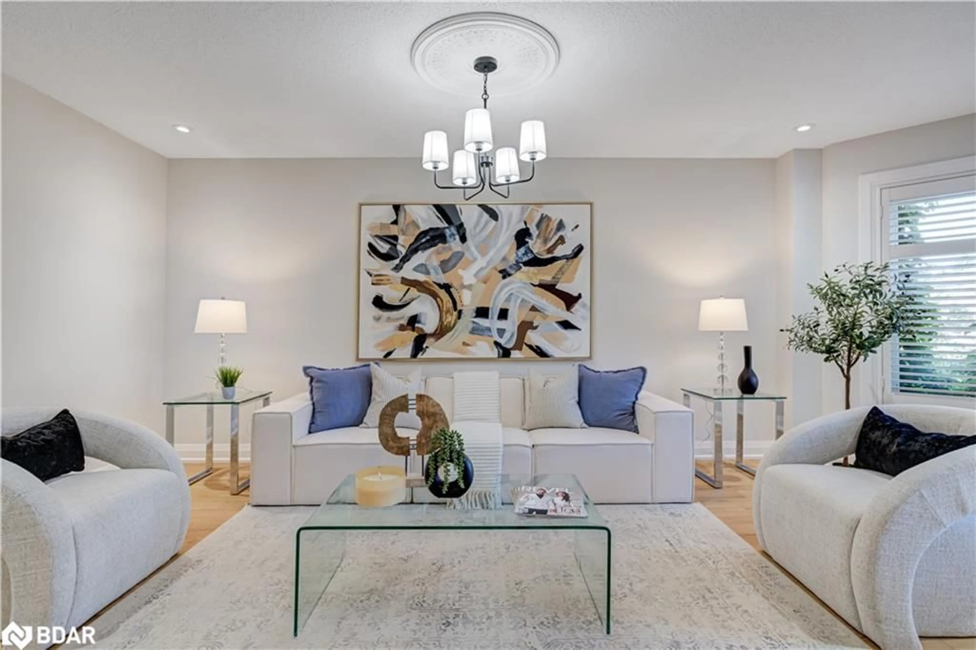 Living room with furniture, unknown for 6 Lone Oak Ave, Brampton Ontario L6S 5V5