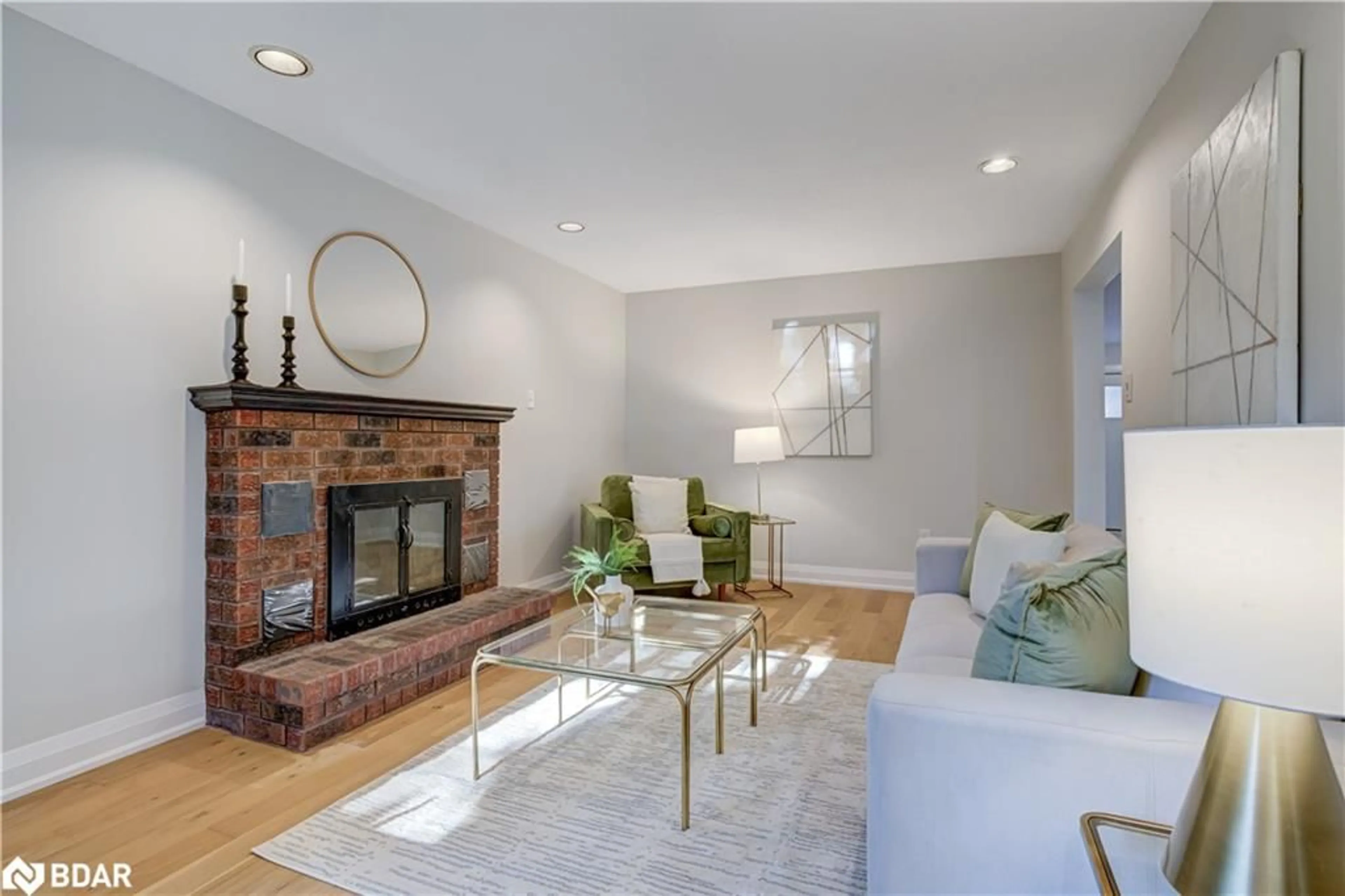 Living room with furniture, unknown for 6 Lone Oak Ave, Brampton Ontario L6S 5V5