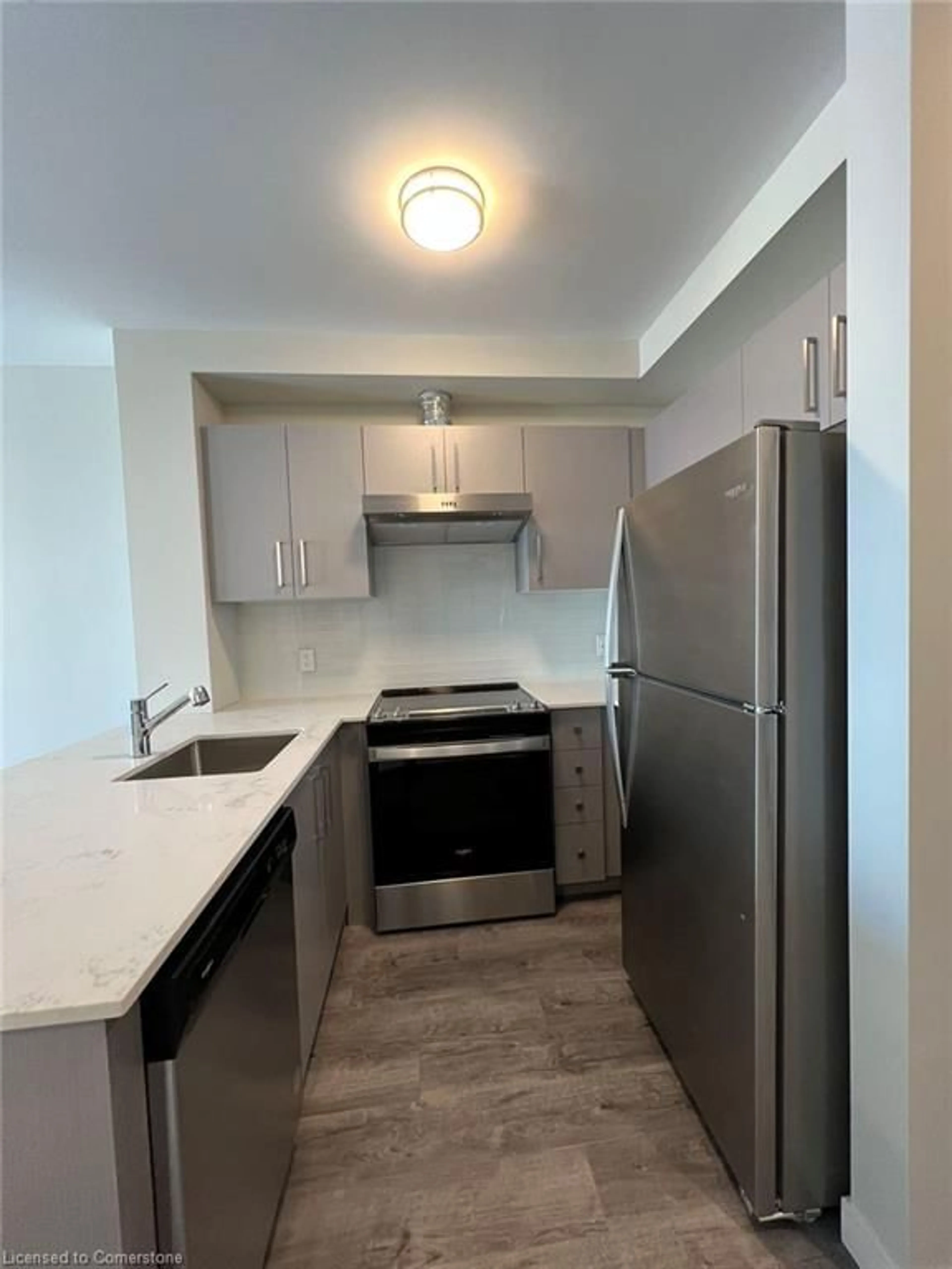 Standard kitchen, unknown for 15 Queen St #2306, Hamilton Ontario L8P 0C6