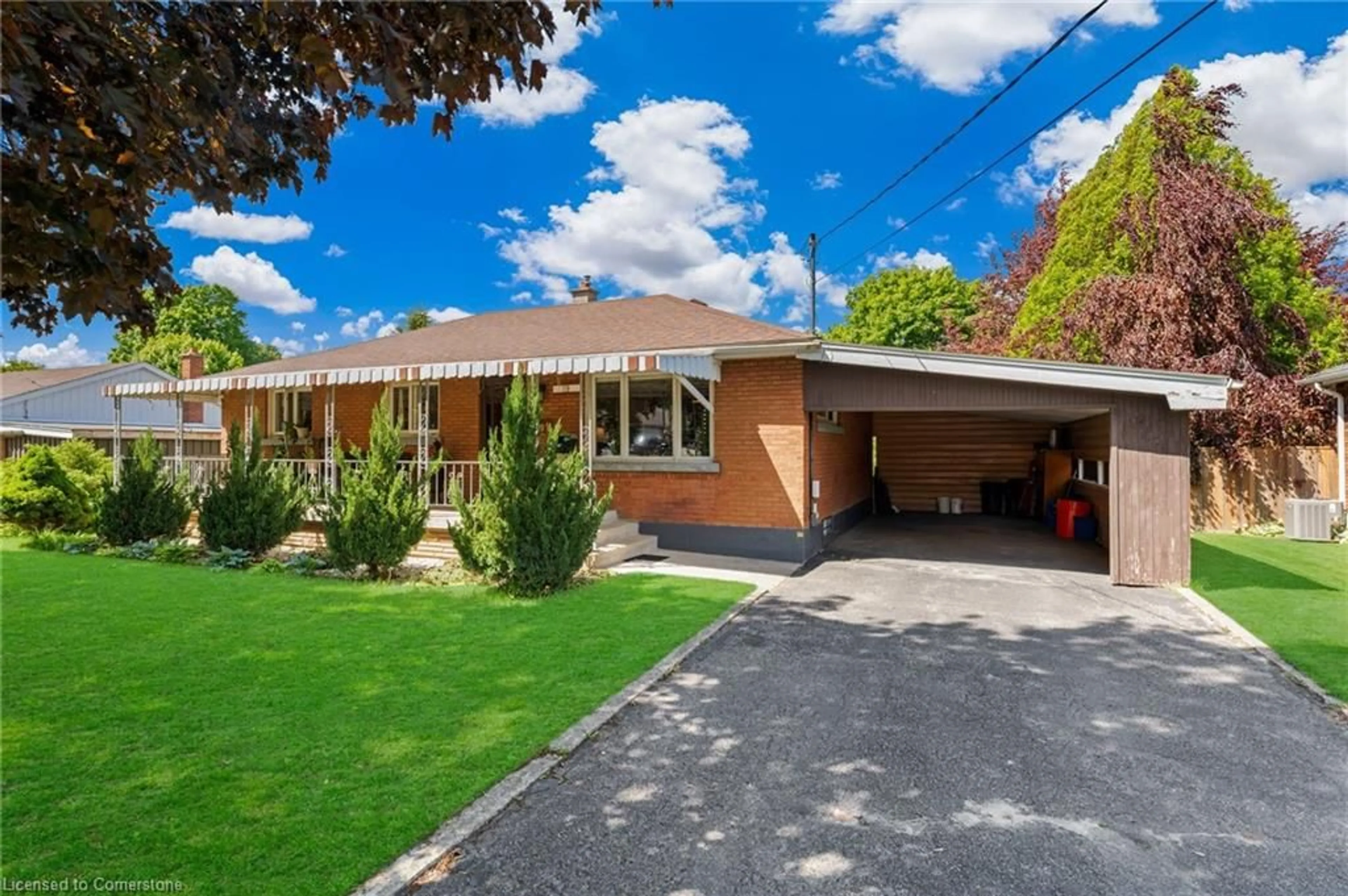 Home with brick exterior material, street for 19 Kinnard Rd, Brantford Ontario N3T 1P6