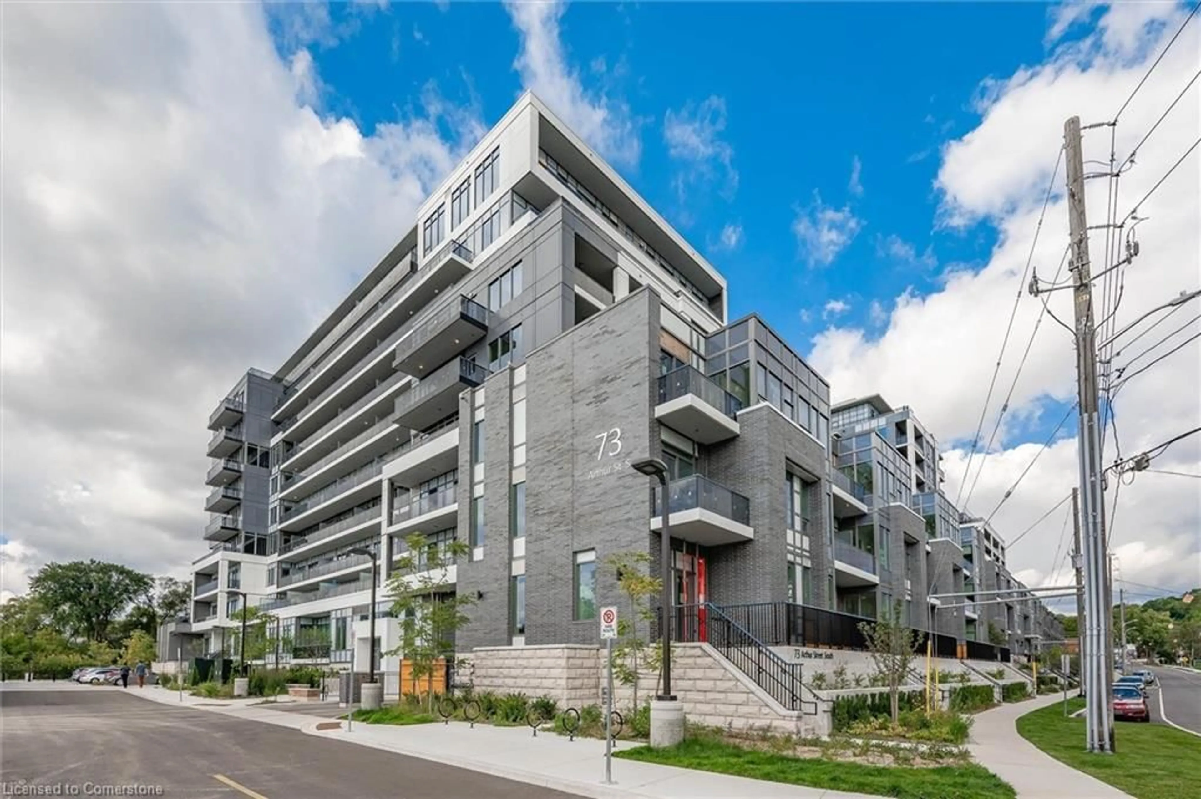 Patio, building for 73 Arthur - 108 St #108, Guelph Ontario N1E 5K3