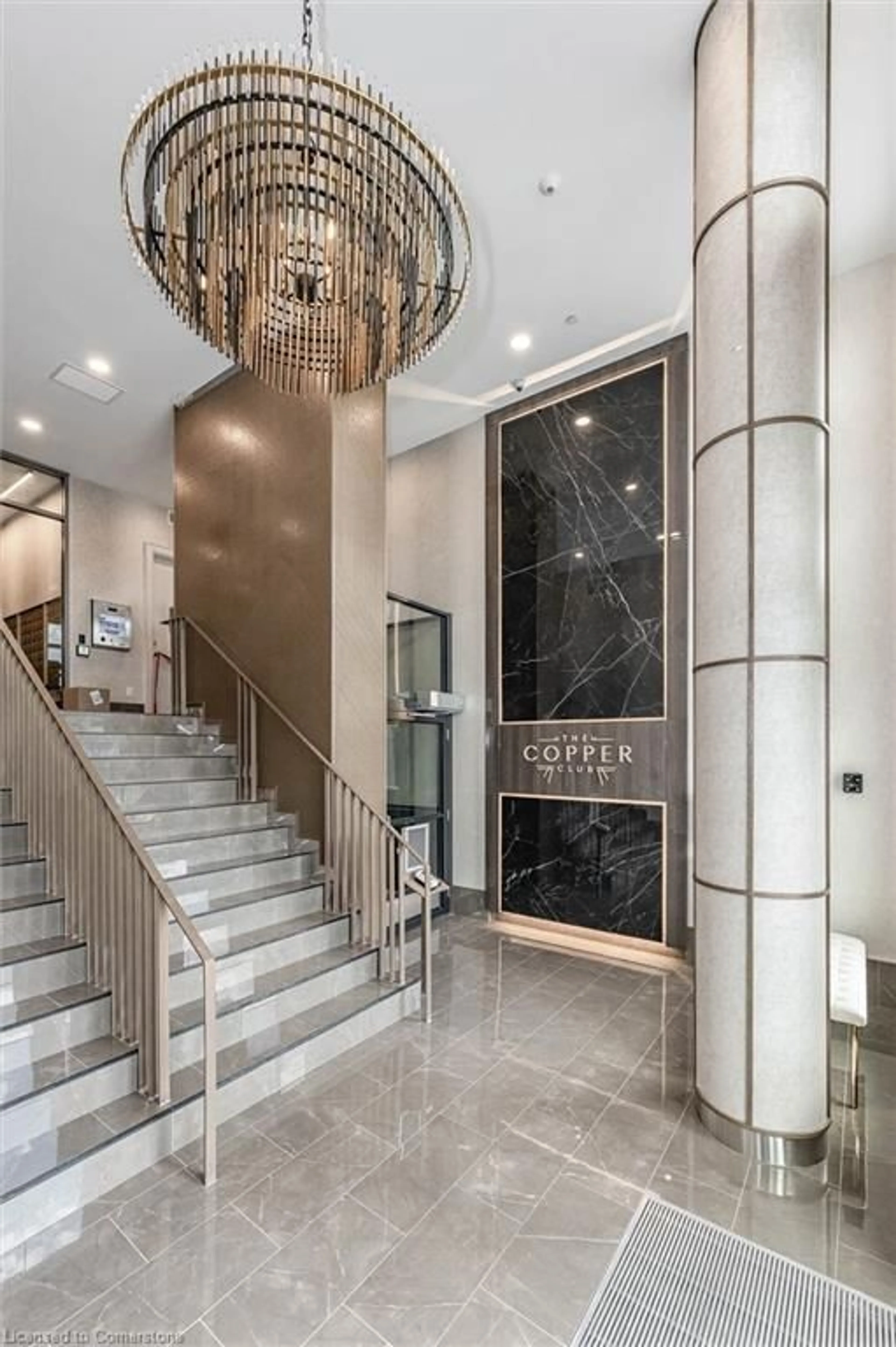 Indoor foyer for 73 Arthur - 108 St #108, Guelph Ontario N1E 5K3