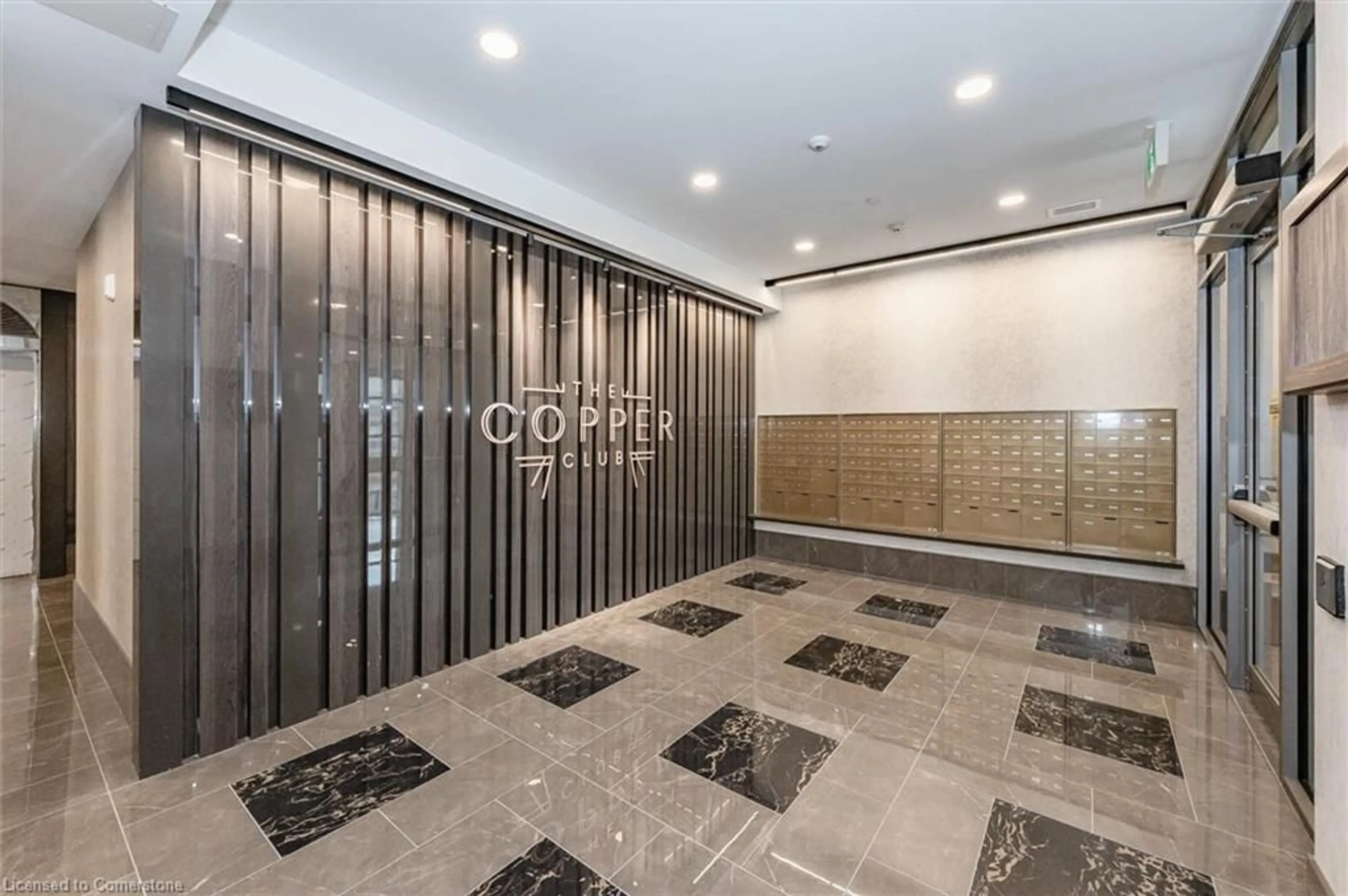 Indoor foyer for 73 Arthur - 108 St #108, Guelph Ontario N1E 5K3