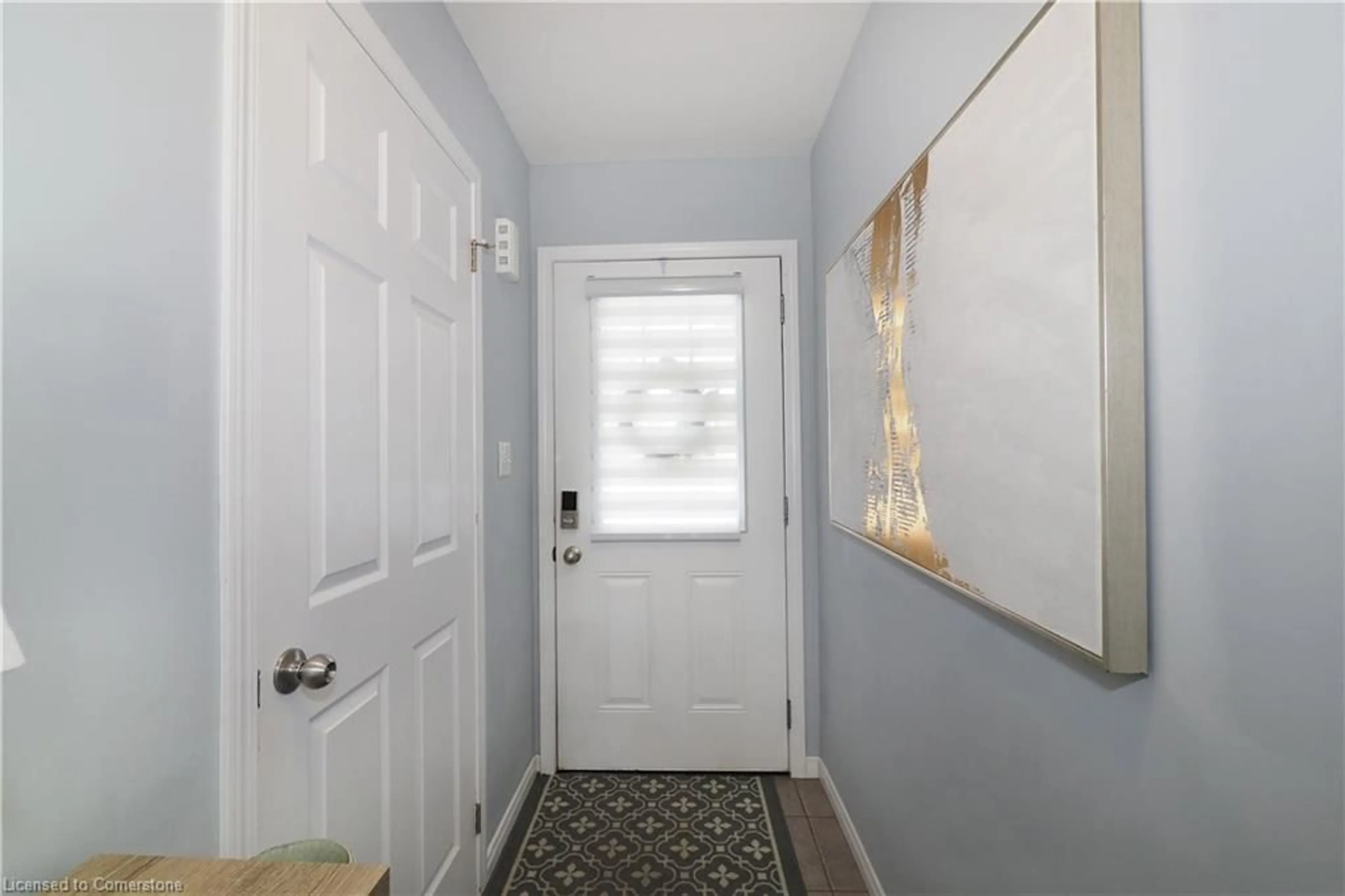 Indoor entryway for 1989 Ottawa St #11, Kitchener Ontario N2E 0G7