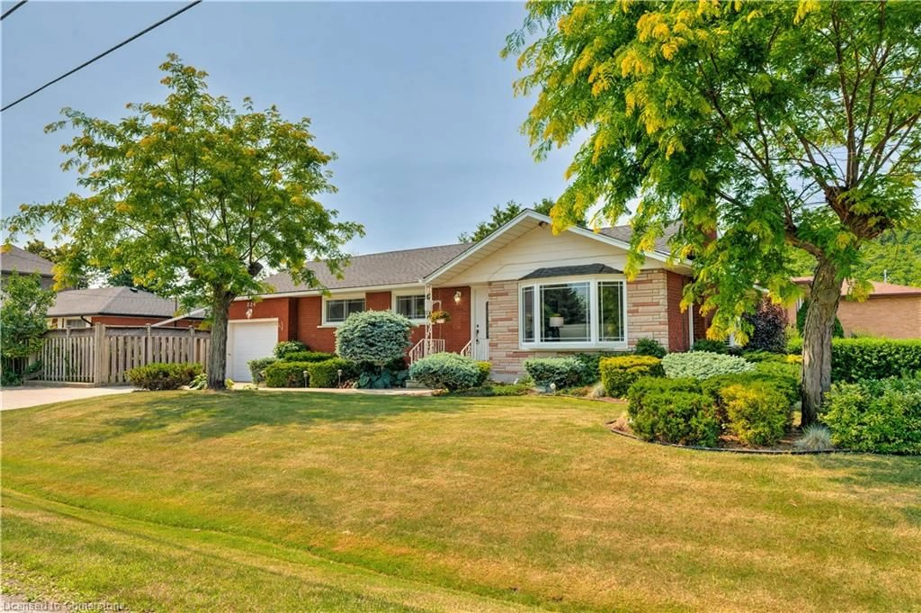 Home with brick exterior material, street for 224 Glenholme Ave, Stoney Creek Ontario L8E 5K1