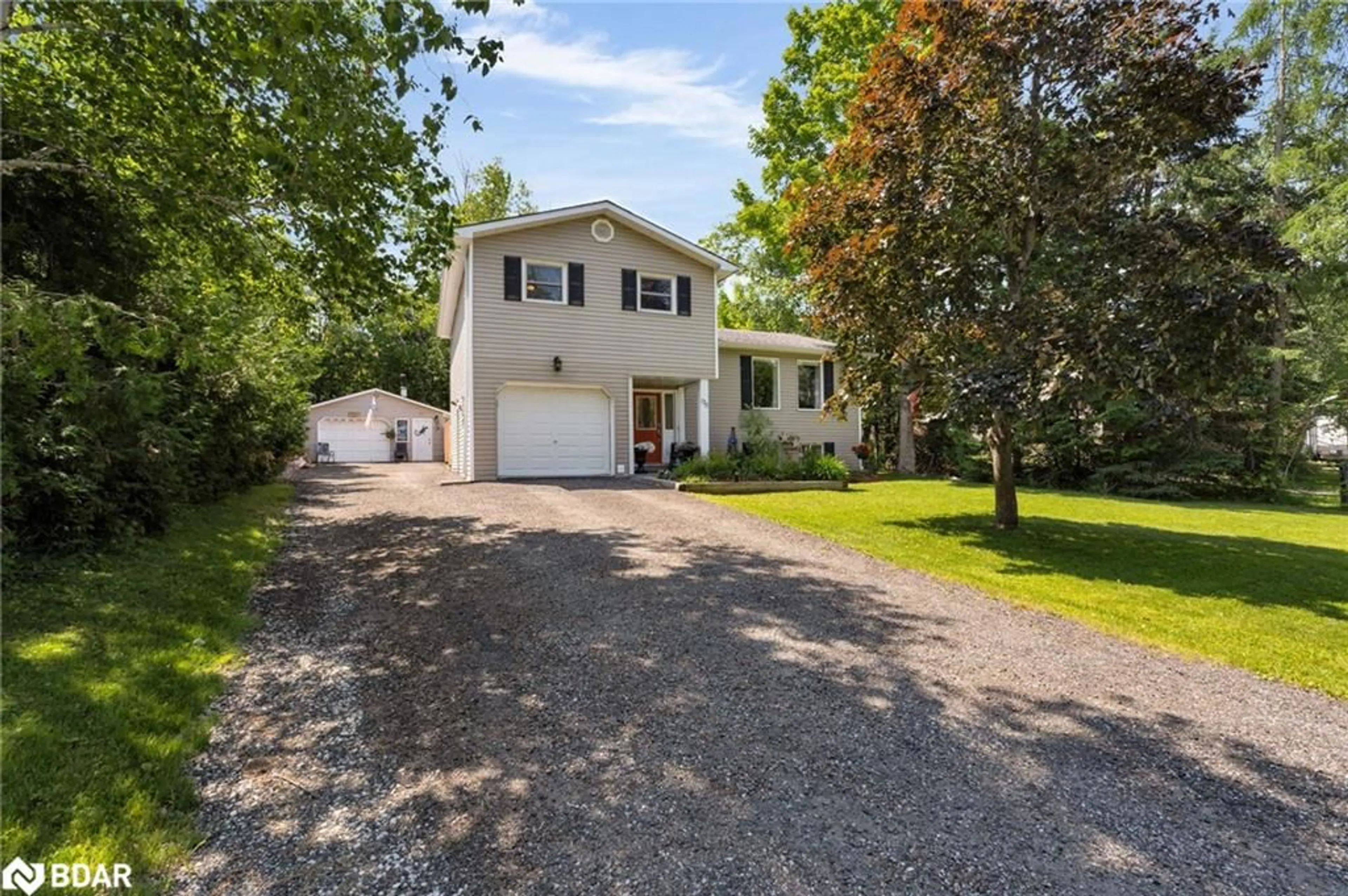 Unknown for 175 Segwun Blvd, Gravenhurst Ontario P1P 1C5