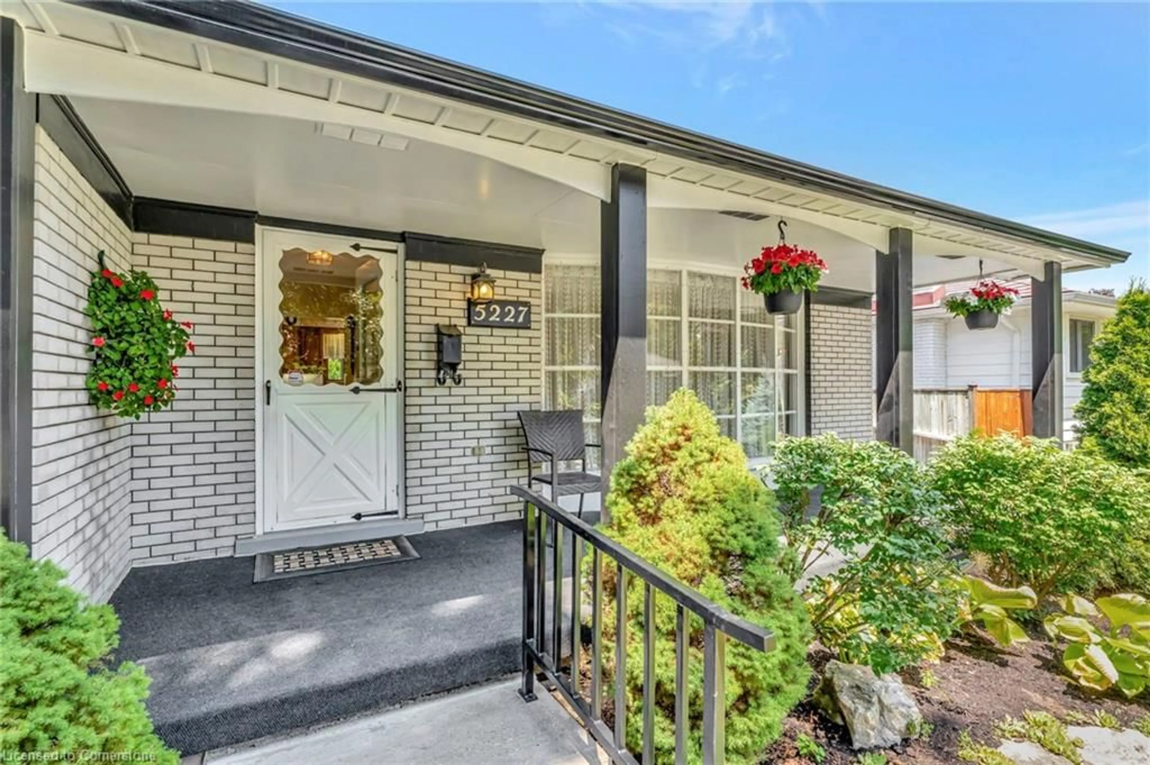 Unknown for 5227 Mulberry Dr, Burlington Ontario L7L 3P6