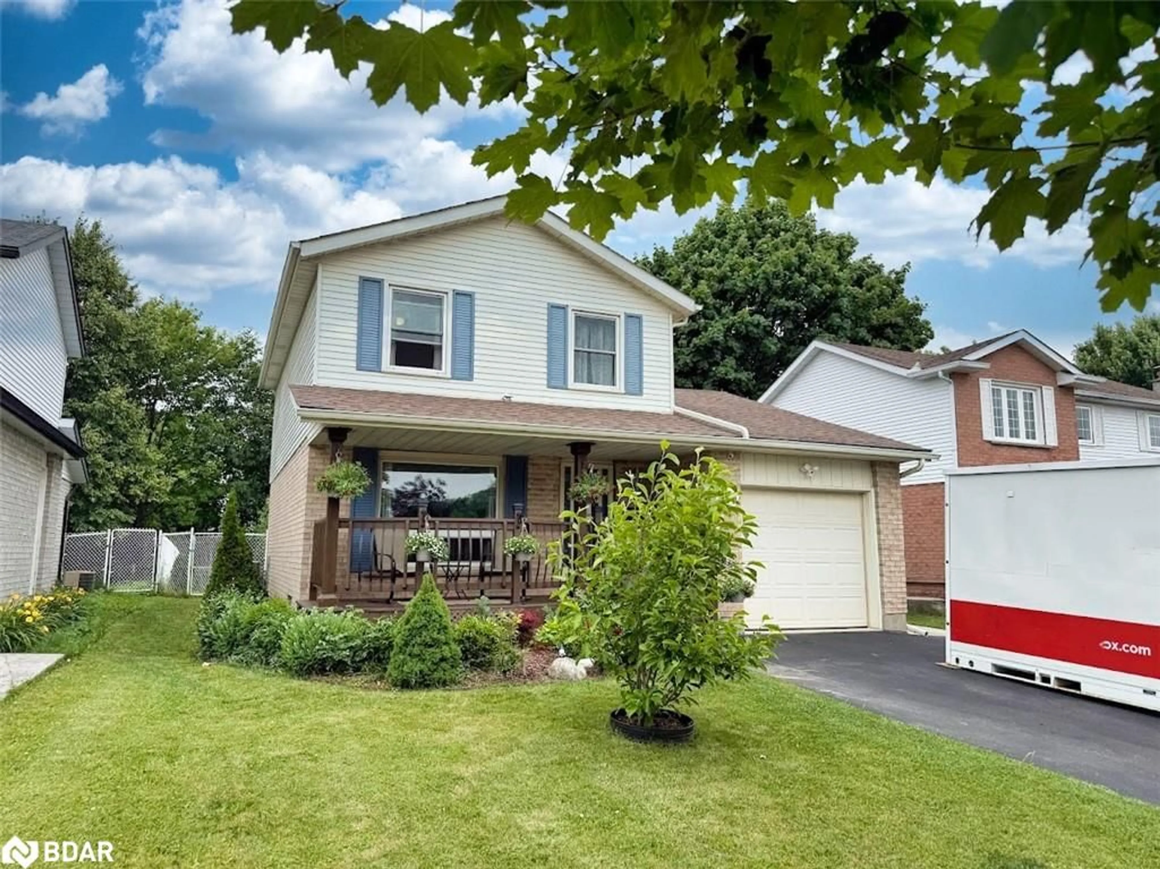 Home with vinyl exterior material, street for 300 Conservation Dr, Waterloo Ontario N2V 1V5