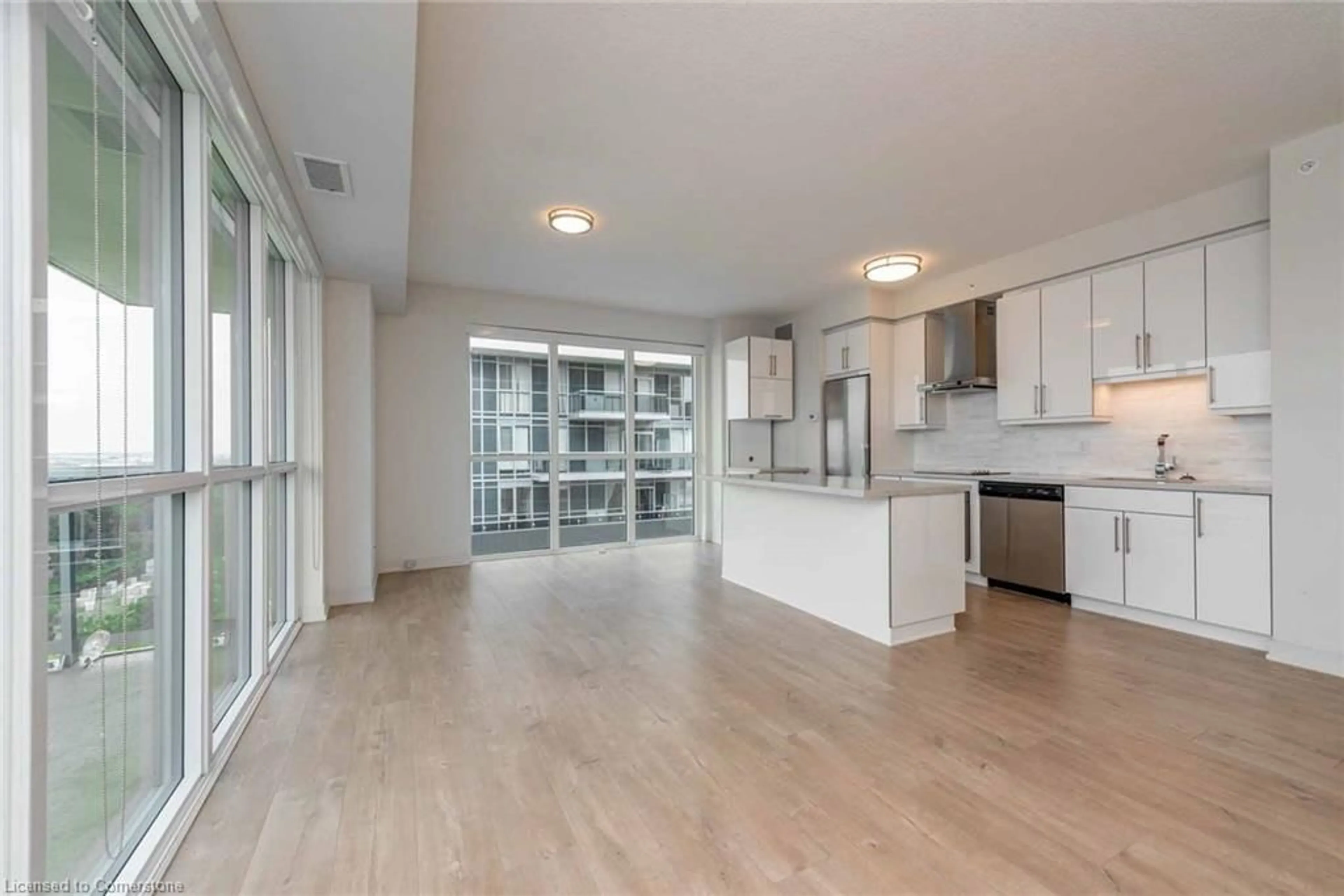 Open concept kitchen, unknown for 2081 Fairview St #1901, Burlington Ontario L7S 2K4