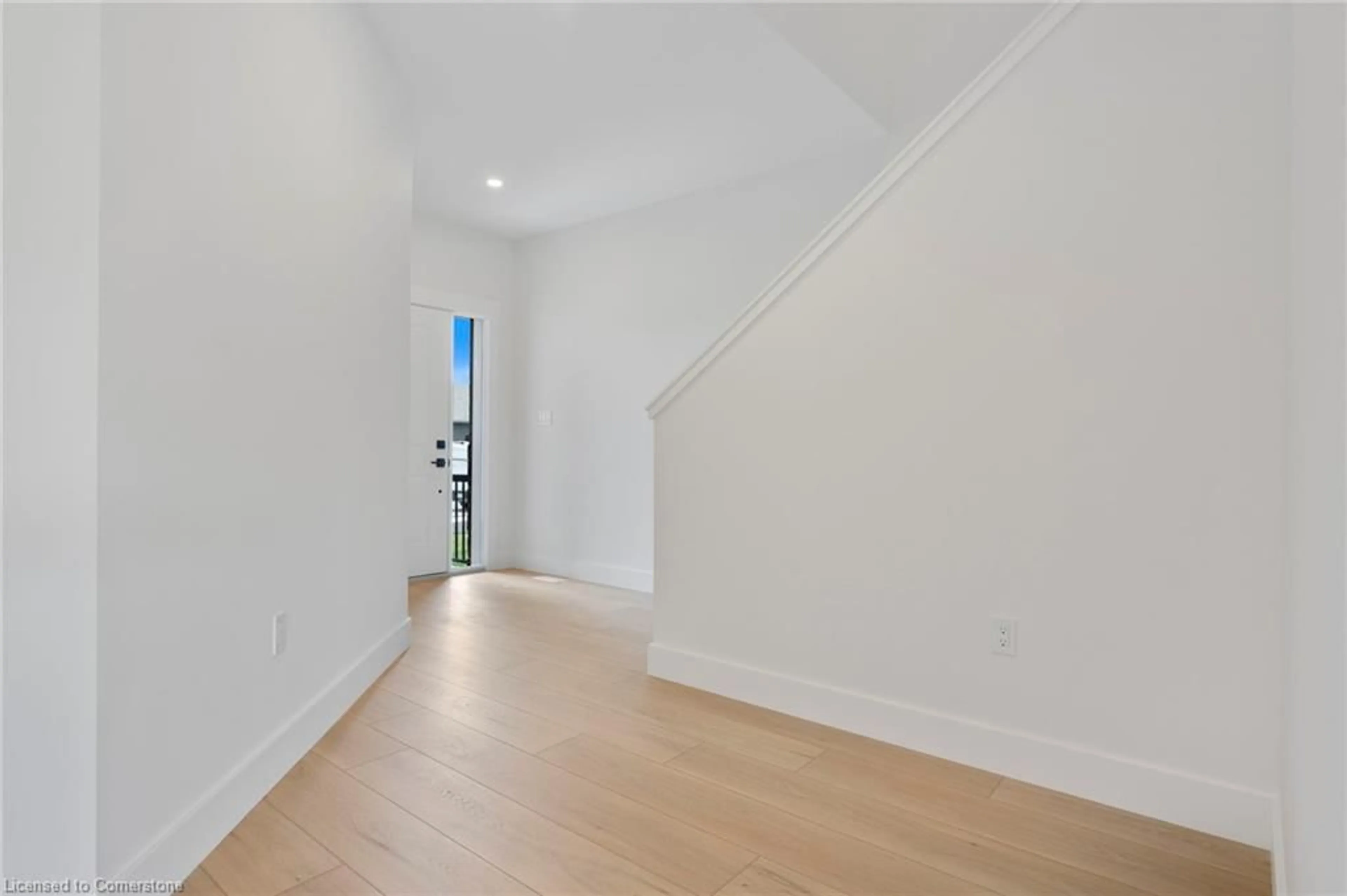 Unknown for 111 Amber St, Waterford Ontario N0E 1Y0
