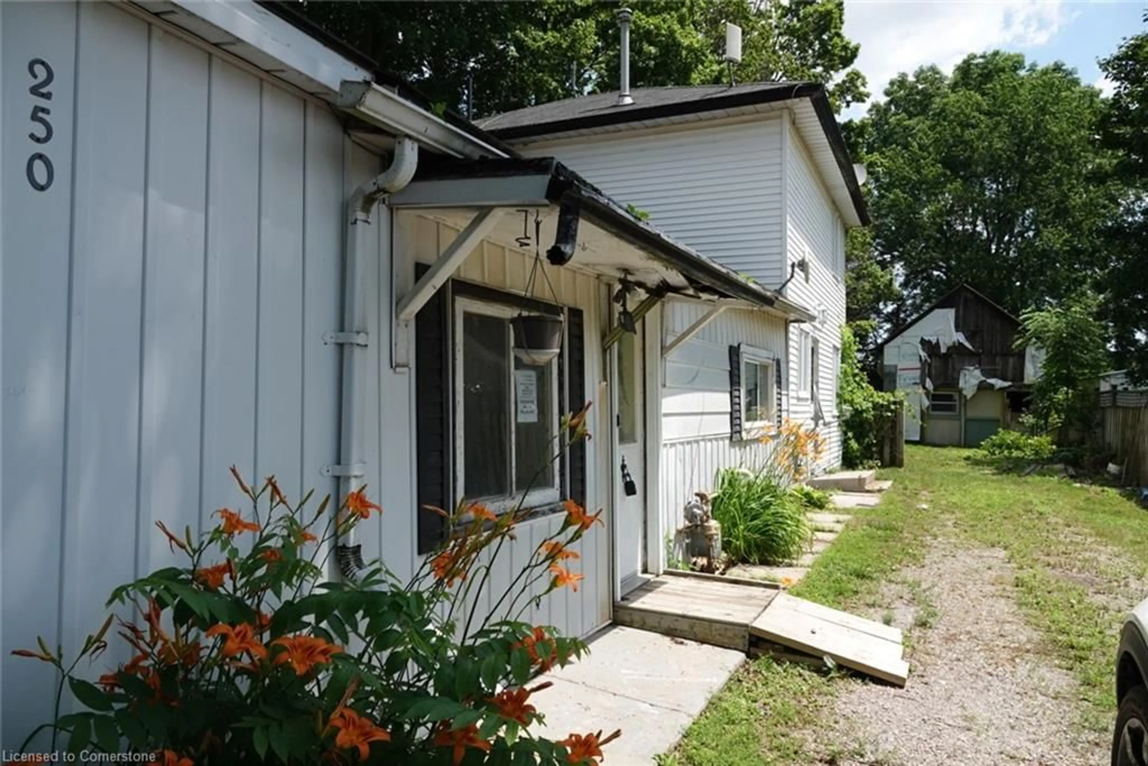 Unknown for 250 Old Highway 24, Bloomsburg Ontario N0E 1Y0