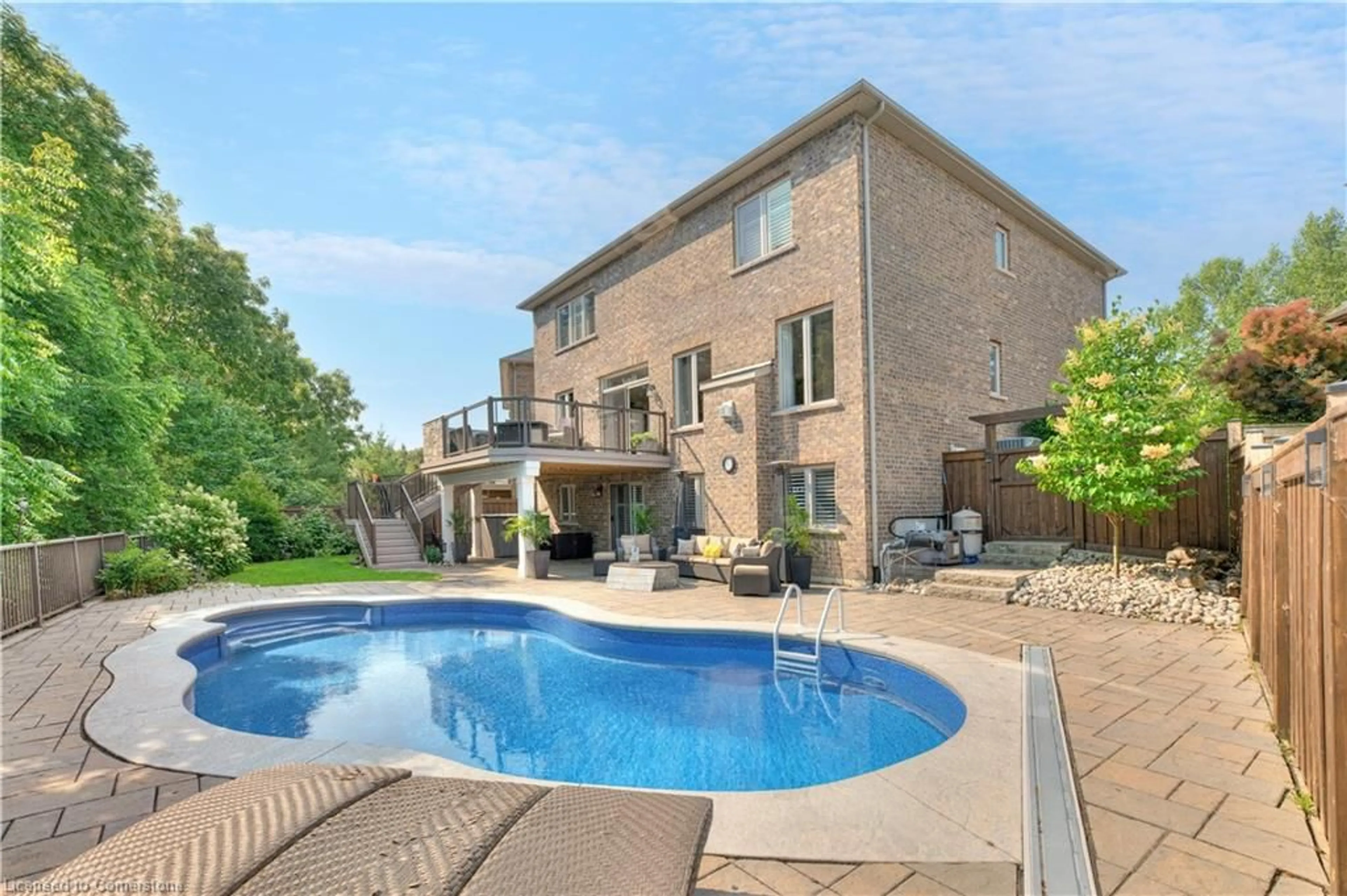 Pool for 228 Evens Pond Cres, Kitchener Ontario N2R 0B7