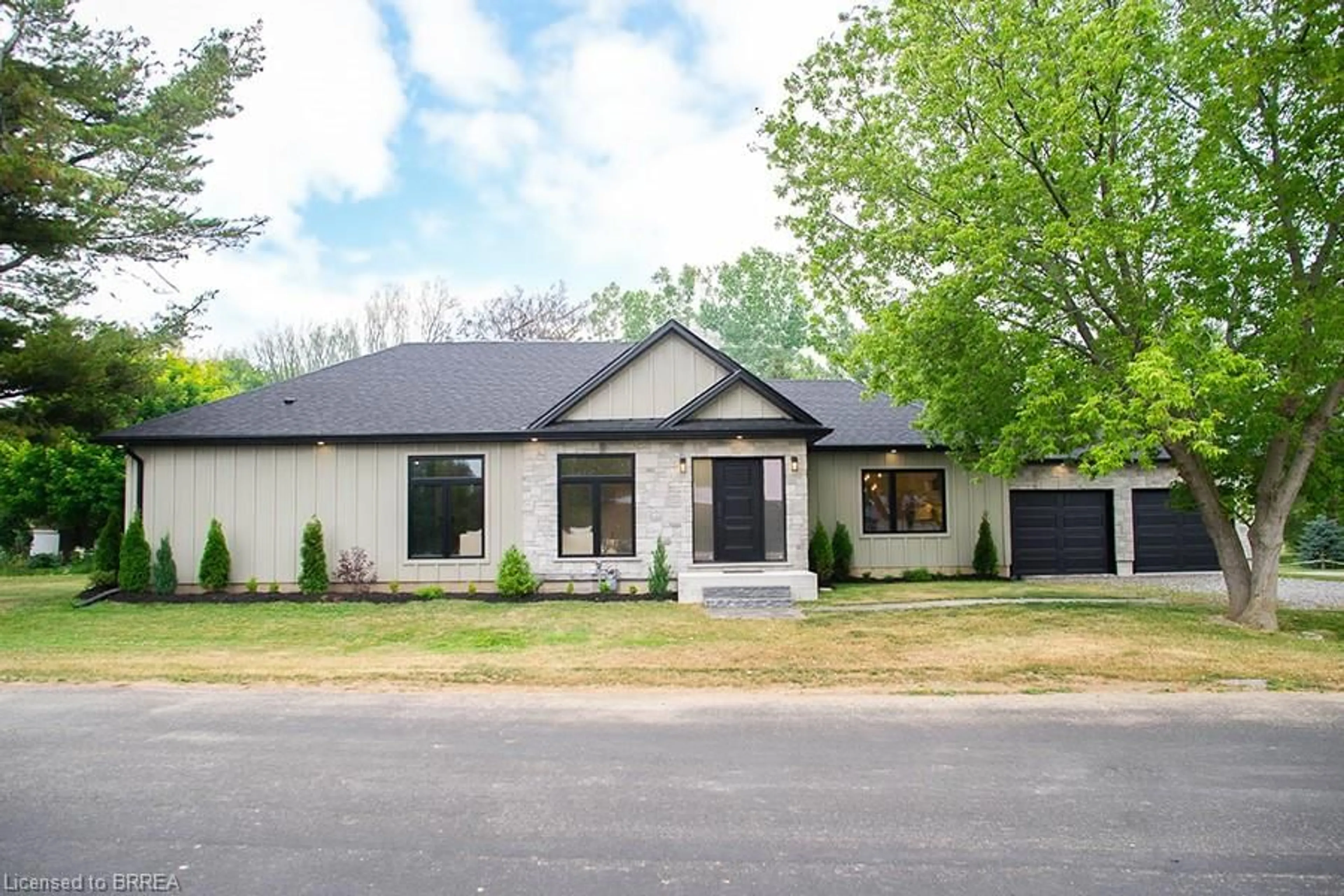 Home with brick exterior material, street for 68 Hamilton Plank Rd, Port Dover Ontario N0A 1N7