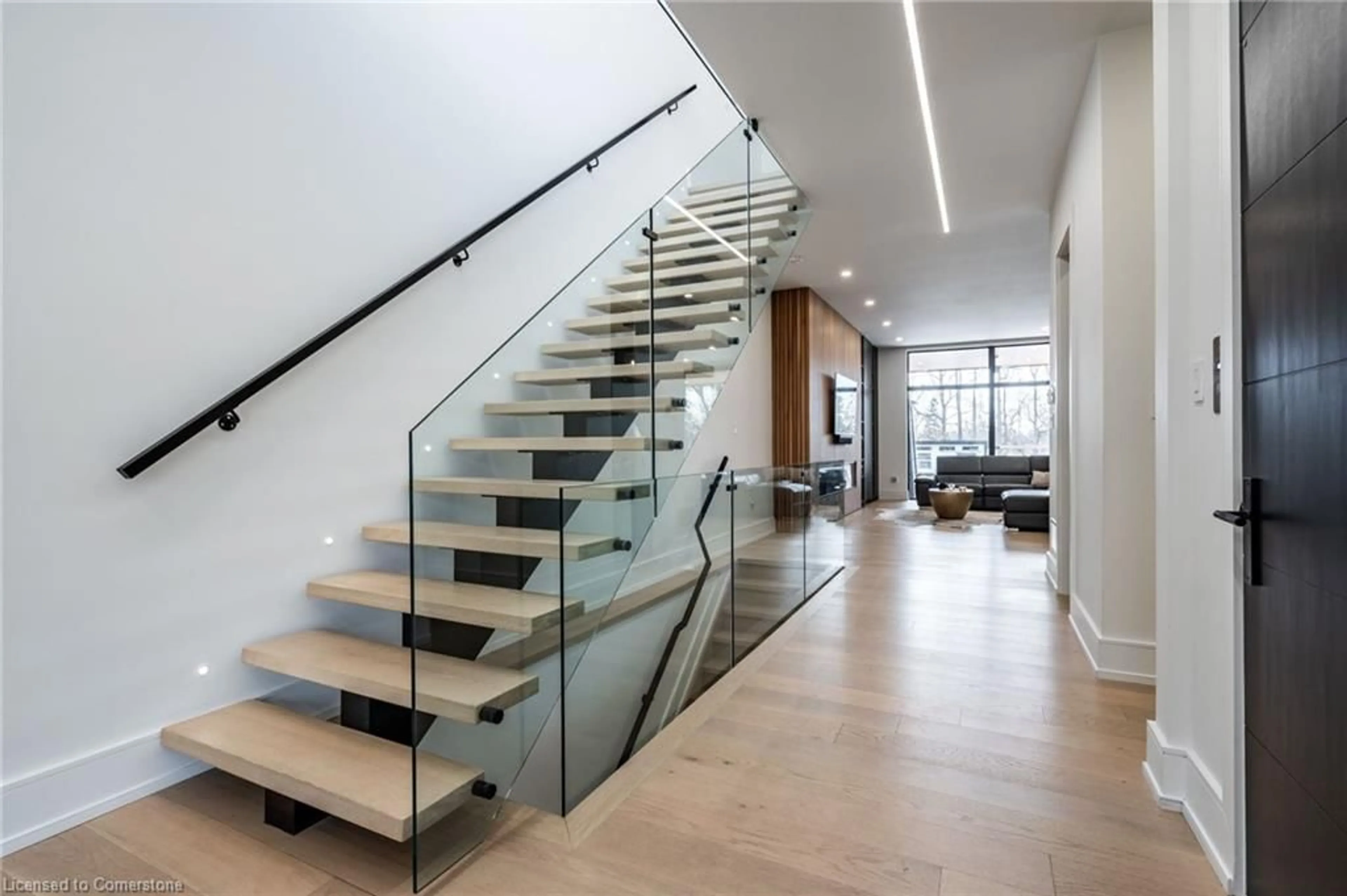 Stairs for 86 Valleyview Dr, Ancaster Ontario L9G 2A5