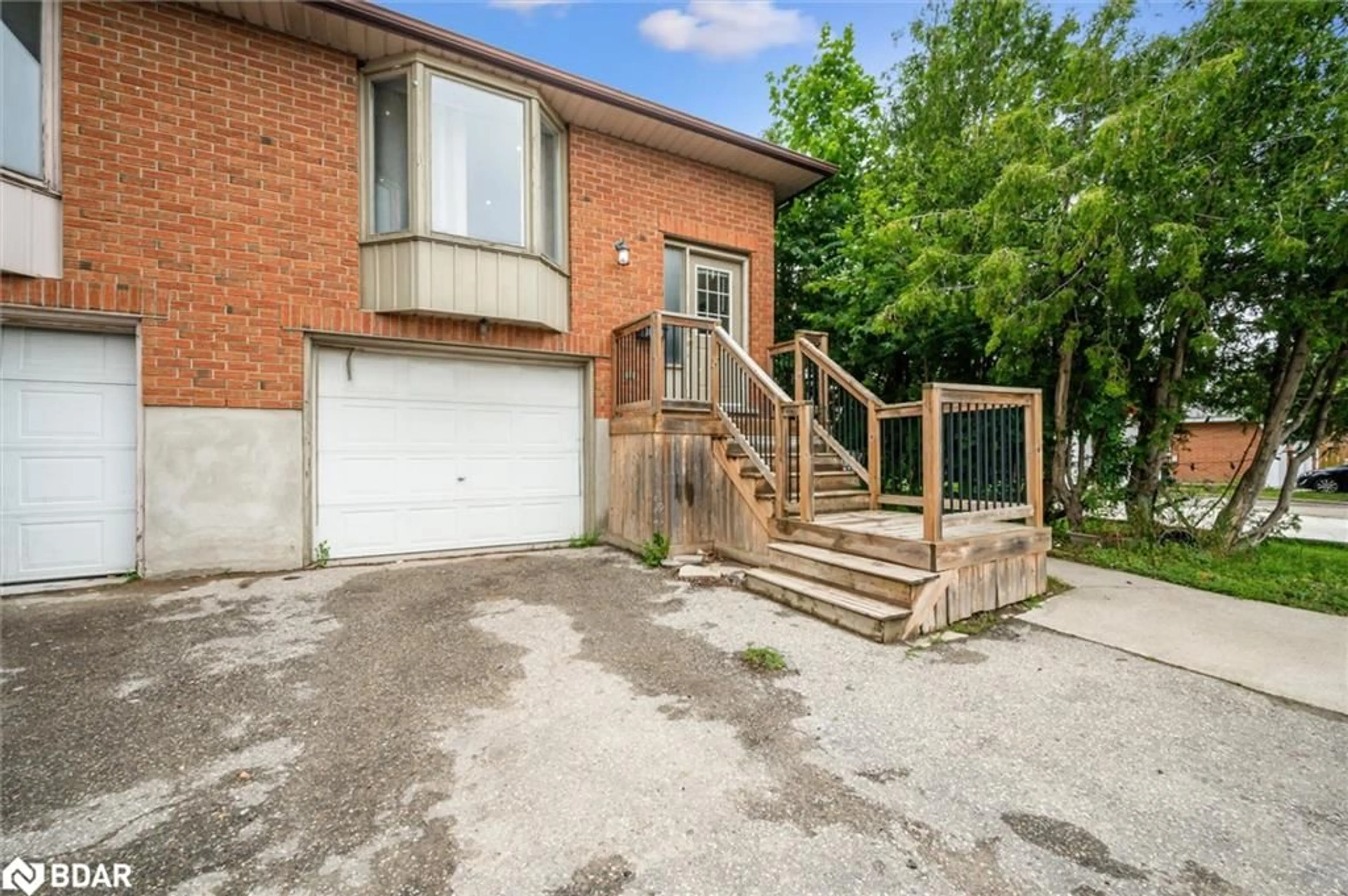 Unknown for 1236 Ottawa St, Kitchener Ontario N2E 1L8