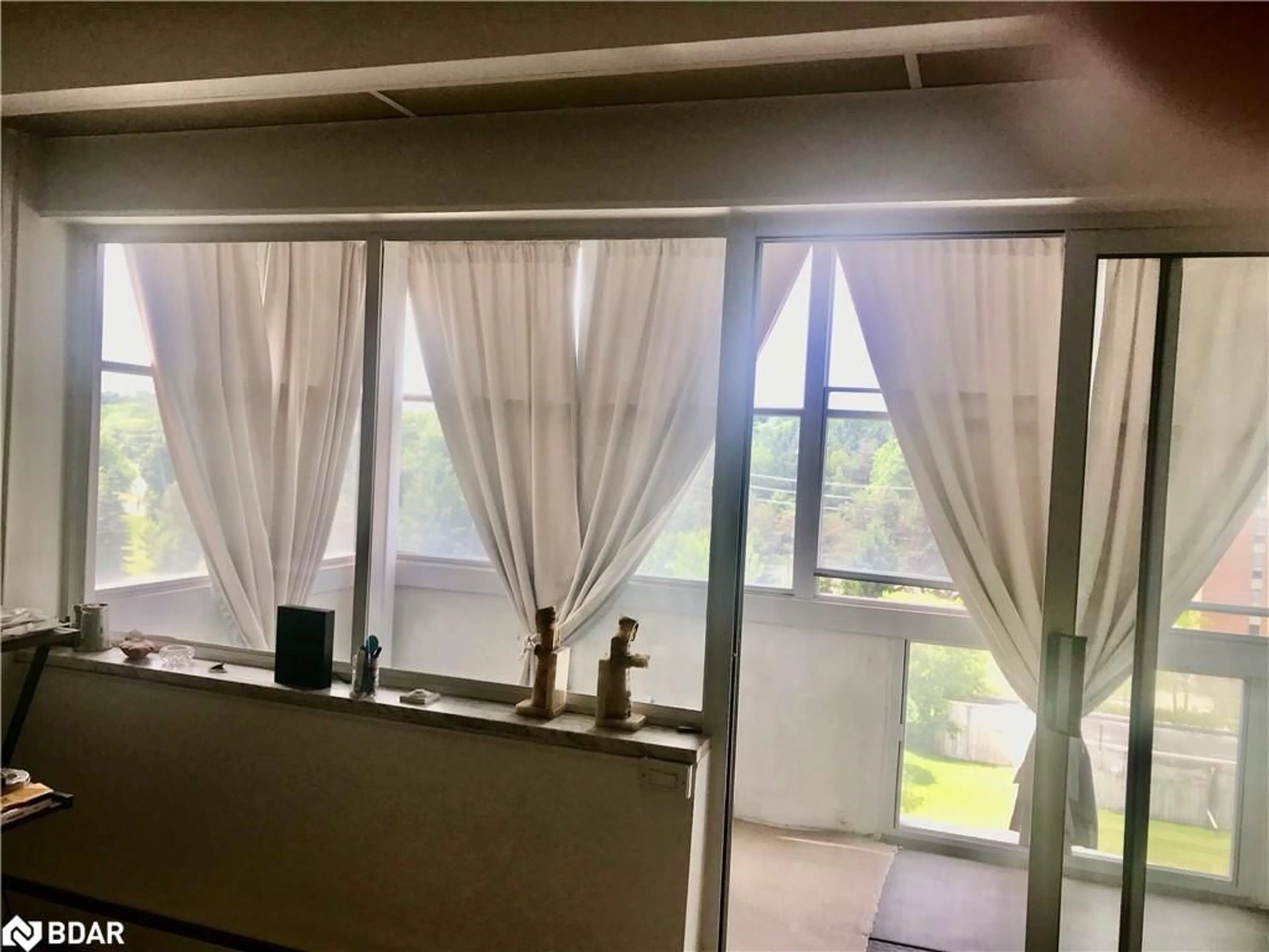A pic of a room for 45 Westmount St, Waterloo Ontario N2L 2R3
