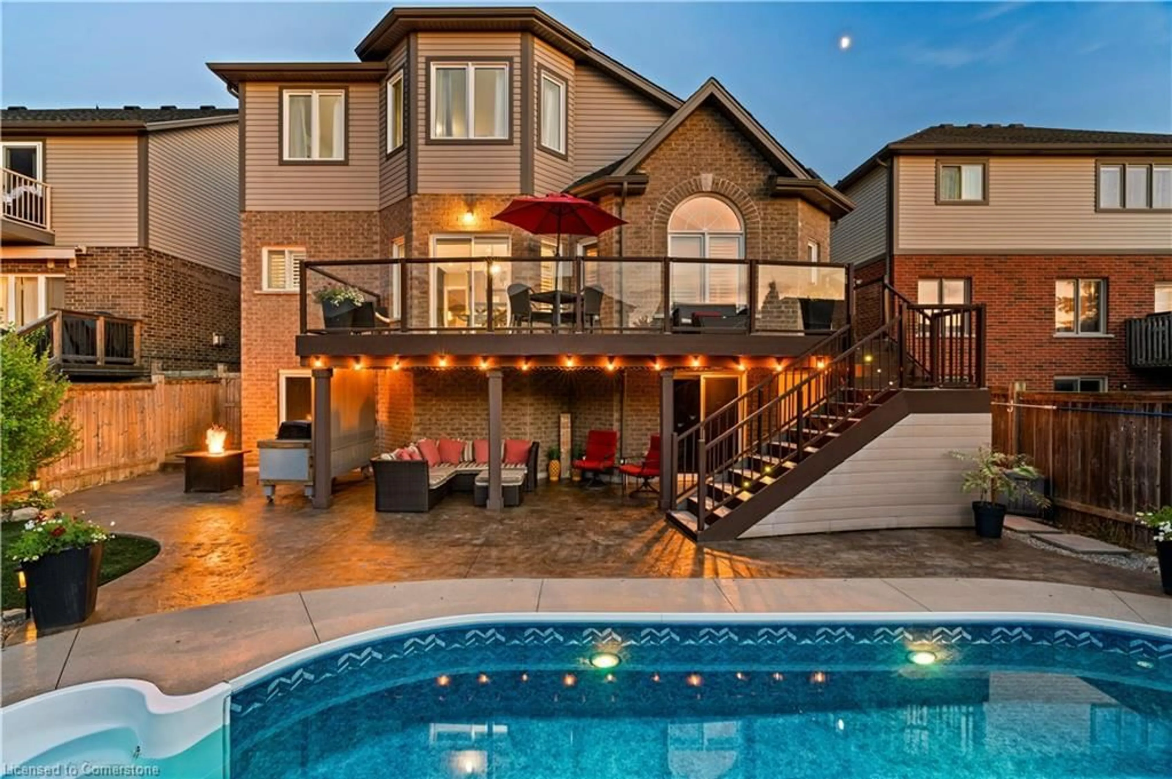 Pool for 4957 Gilmore St, Beamsville Ontario L3J 0G9