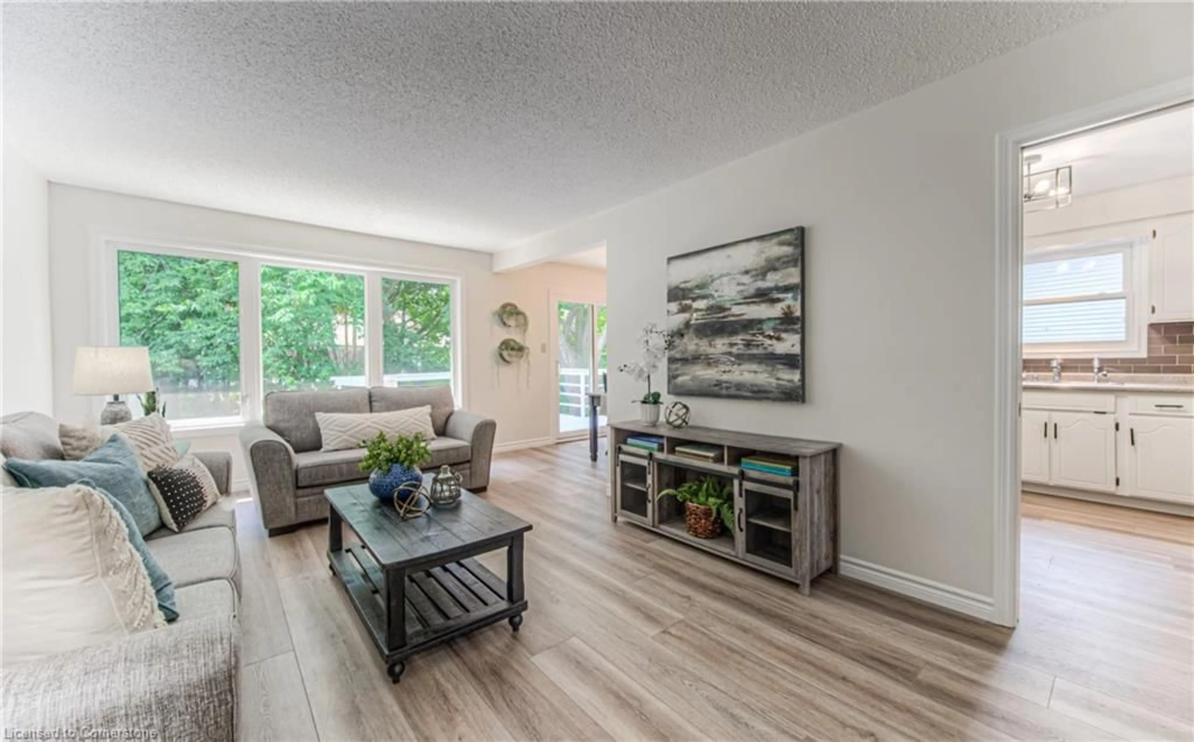 Living room with furniture, wood/laminate floor for 383B Churchill Crt, Waterloo Ontario N2L 6B4