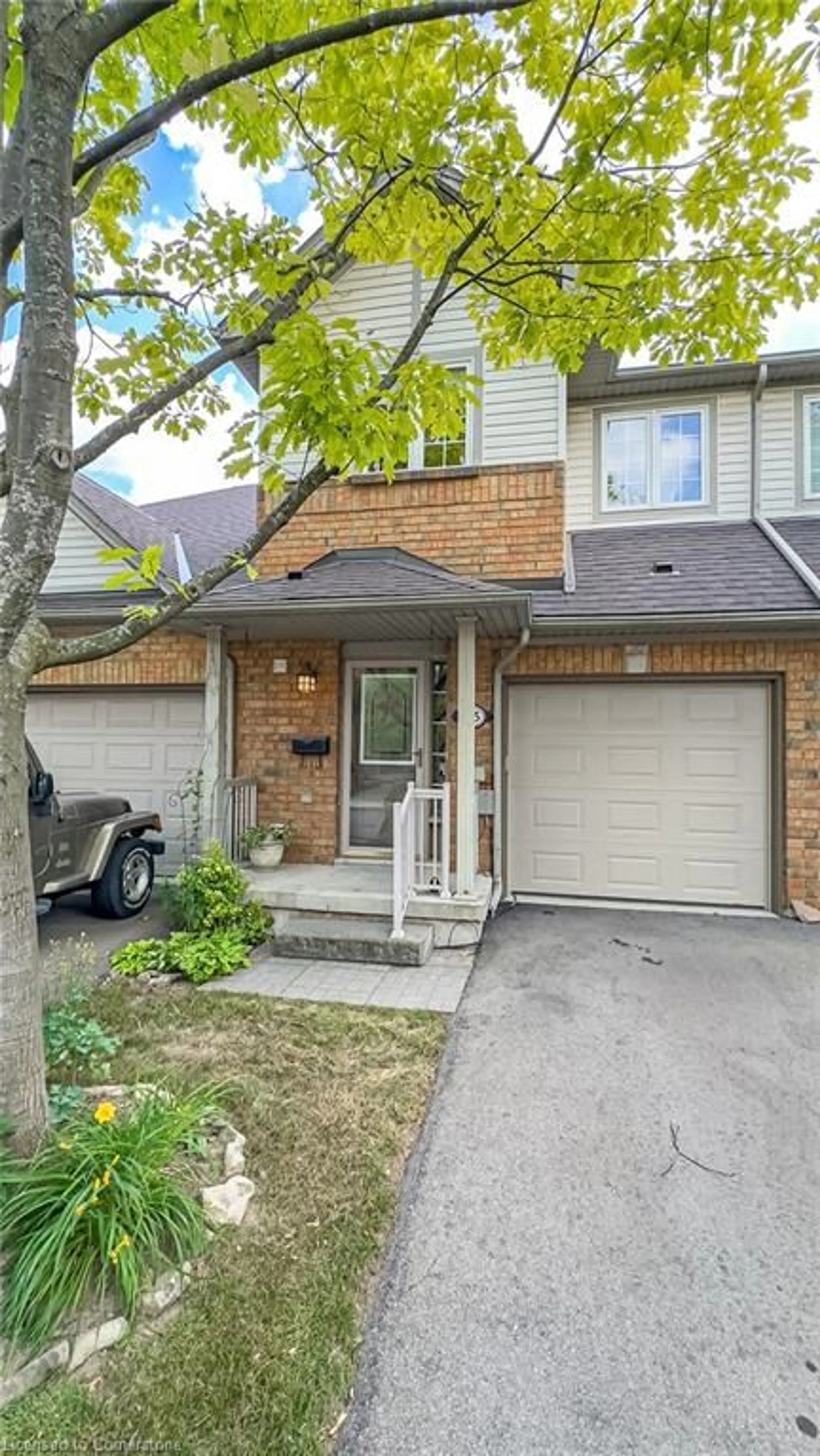 Unknown for 100 Beddoe St #65, Hamilton Ontario L8P 4Z2