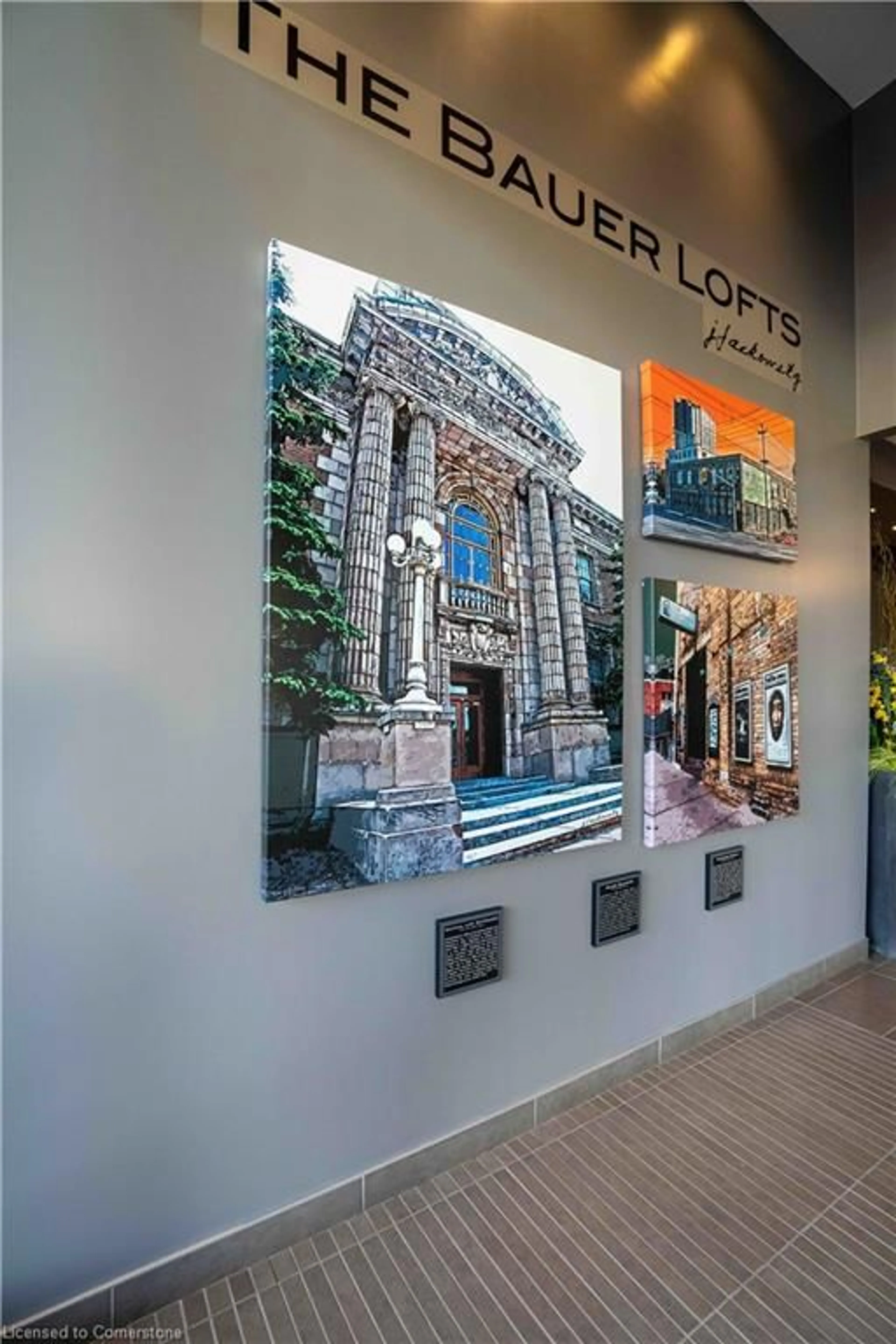 Indoor foyer for 191 King St #703, Waterloo Ontario N2J 1R1