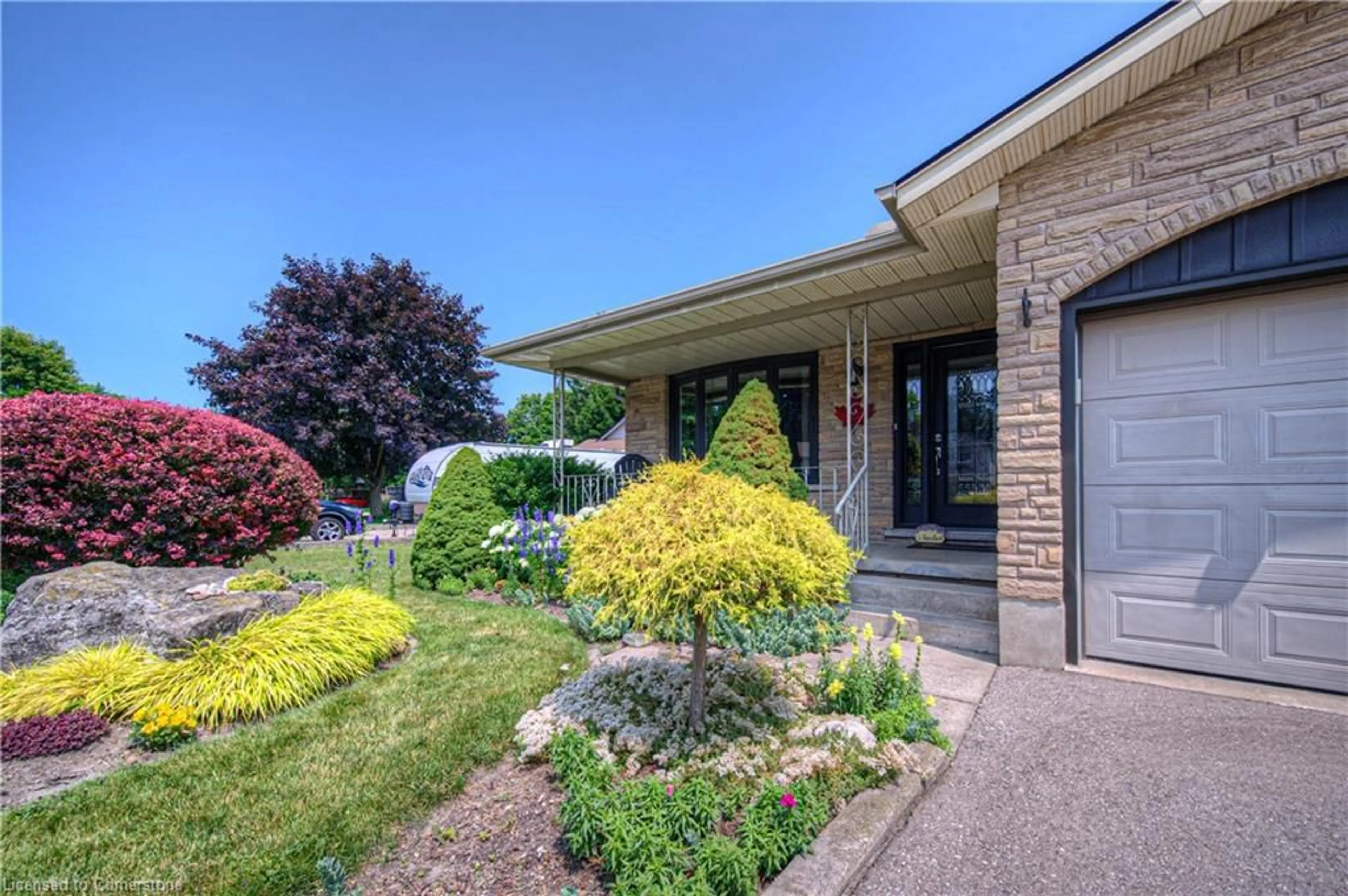 Unknown for 11 Ronald Rd, Cambridge Ontario N1S 4N2