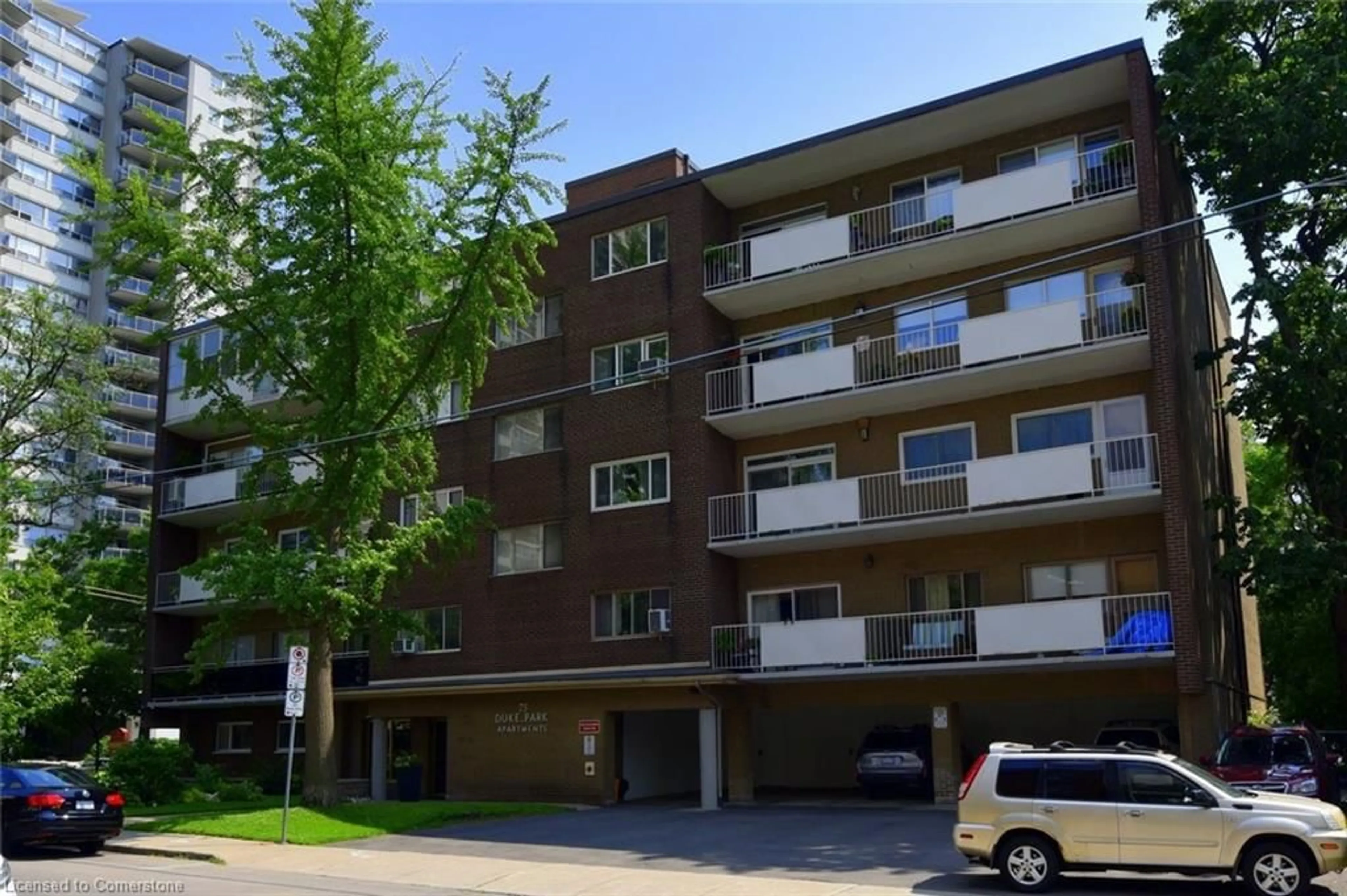 Patio, building for 75 Duke St #410, Hamilton Ontario L8P 1X4