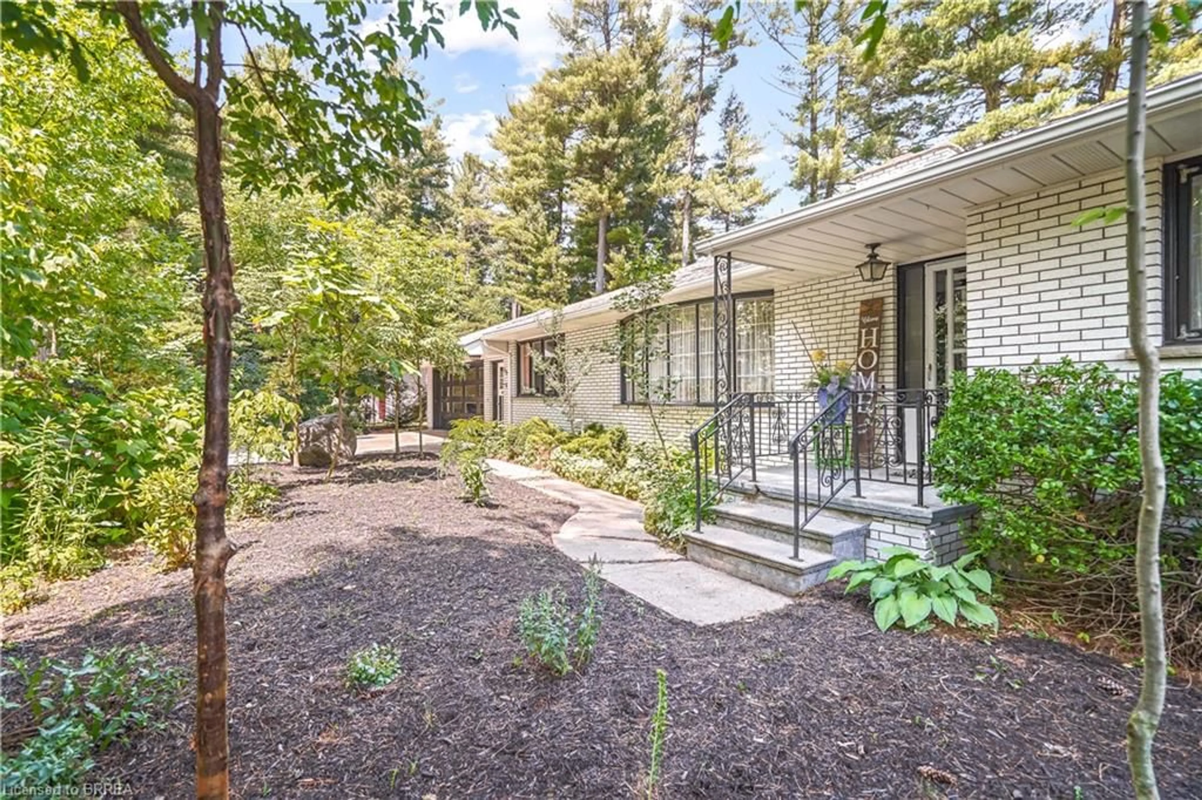Patio, forest/trees view for 667 Gage St, Delhi Ontario N4B 2G7